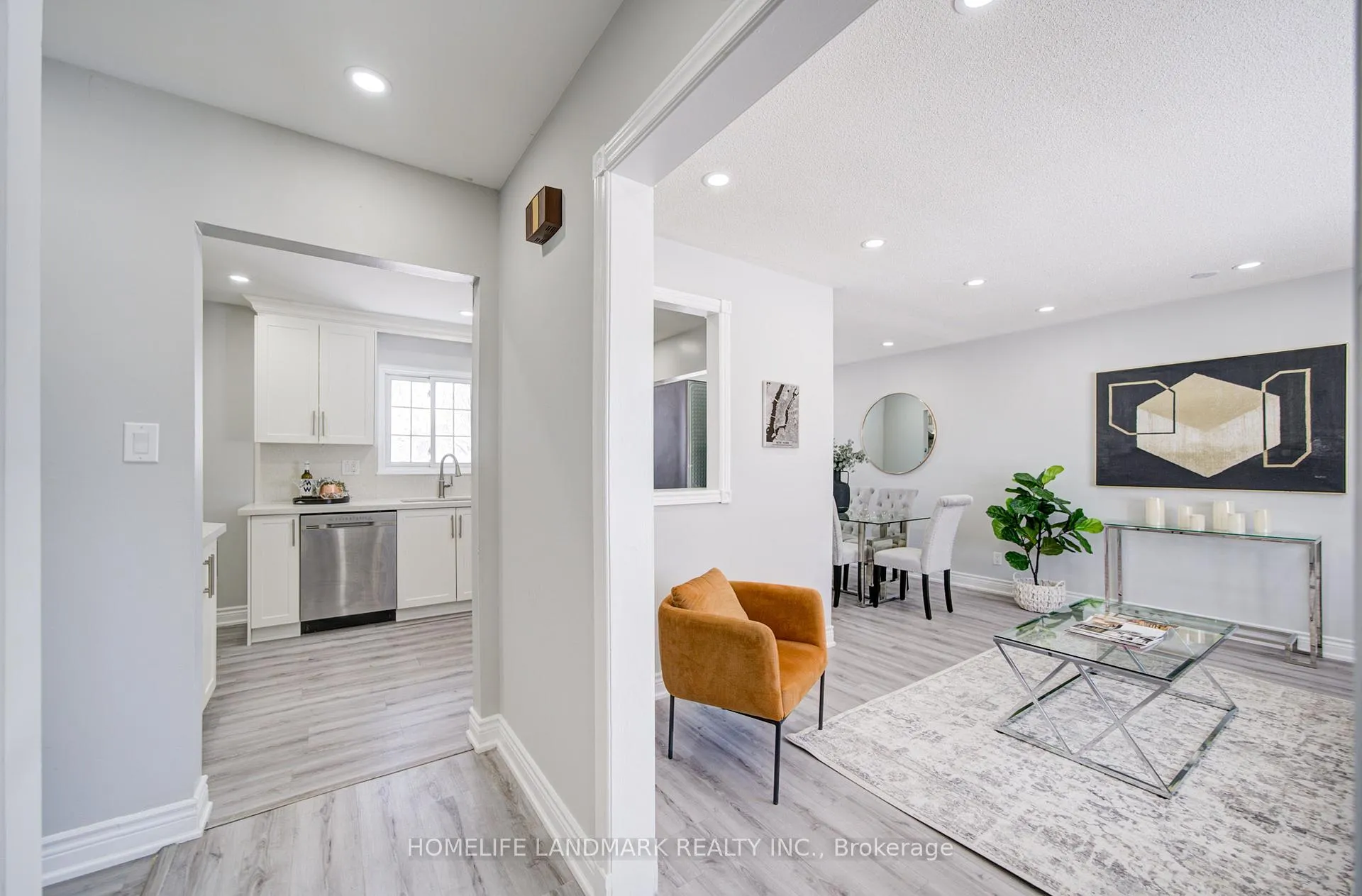 Photo 5 of 219 Cook St., Barrie, Grove East — HOMEH