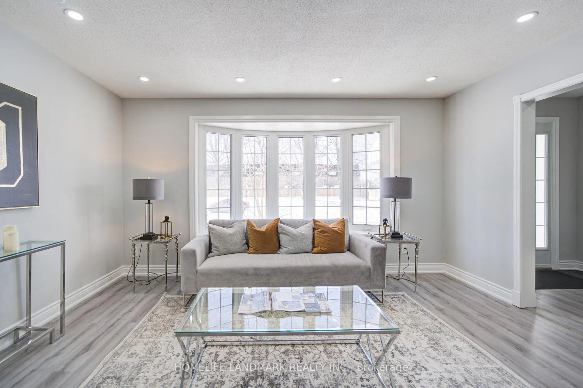 Photo 9 of 219 Cook St., Barrie, Grove East — HOMEH