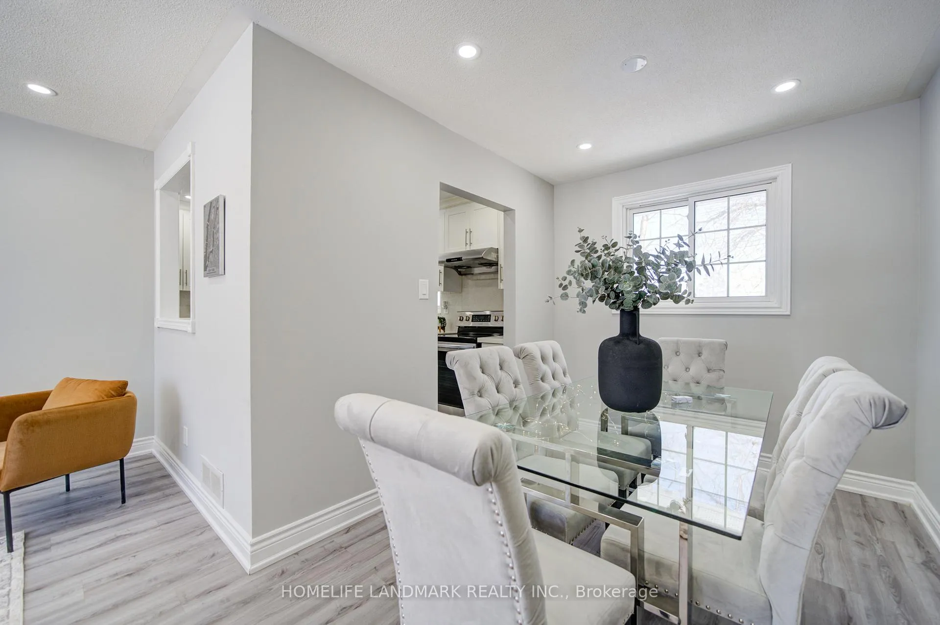 Photo 13 of 219 Cook St., Barrie, Grove East — HOMEH