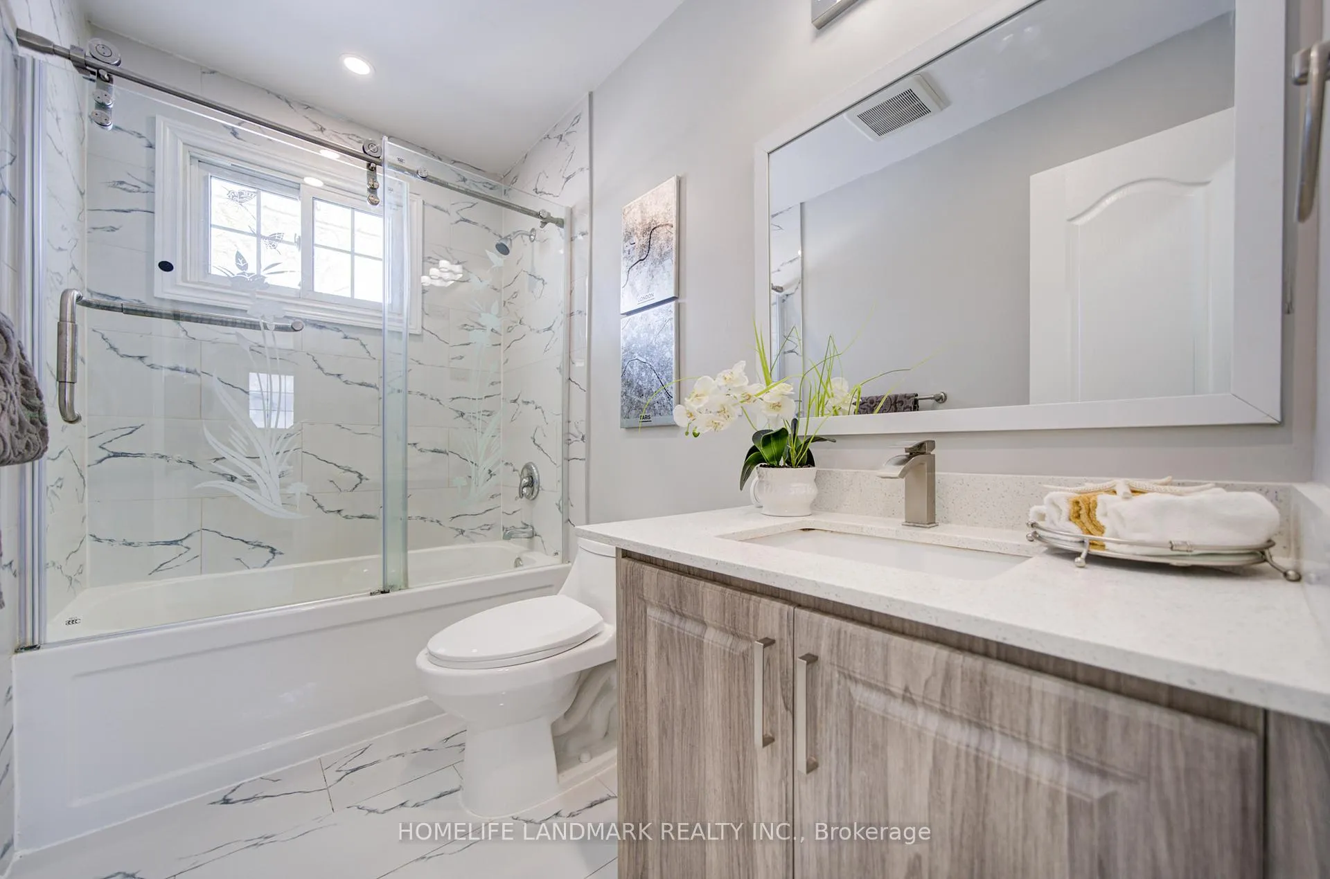 Photo 19 of 219 Cook St., Barrie, Grove East — HOMEH