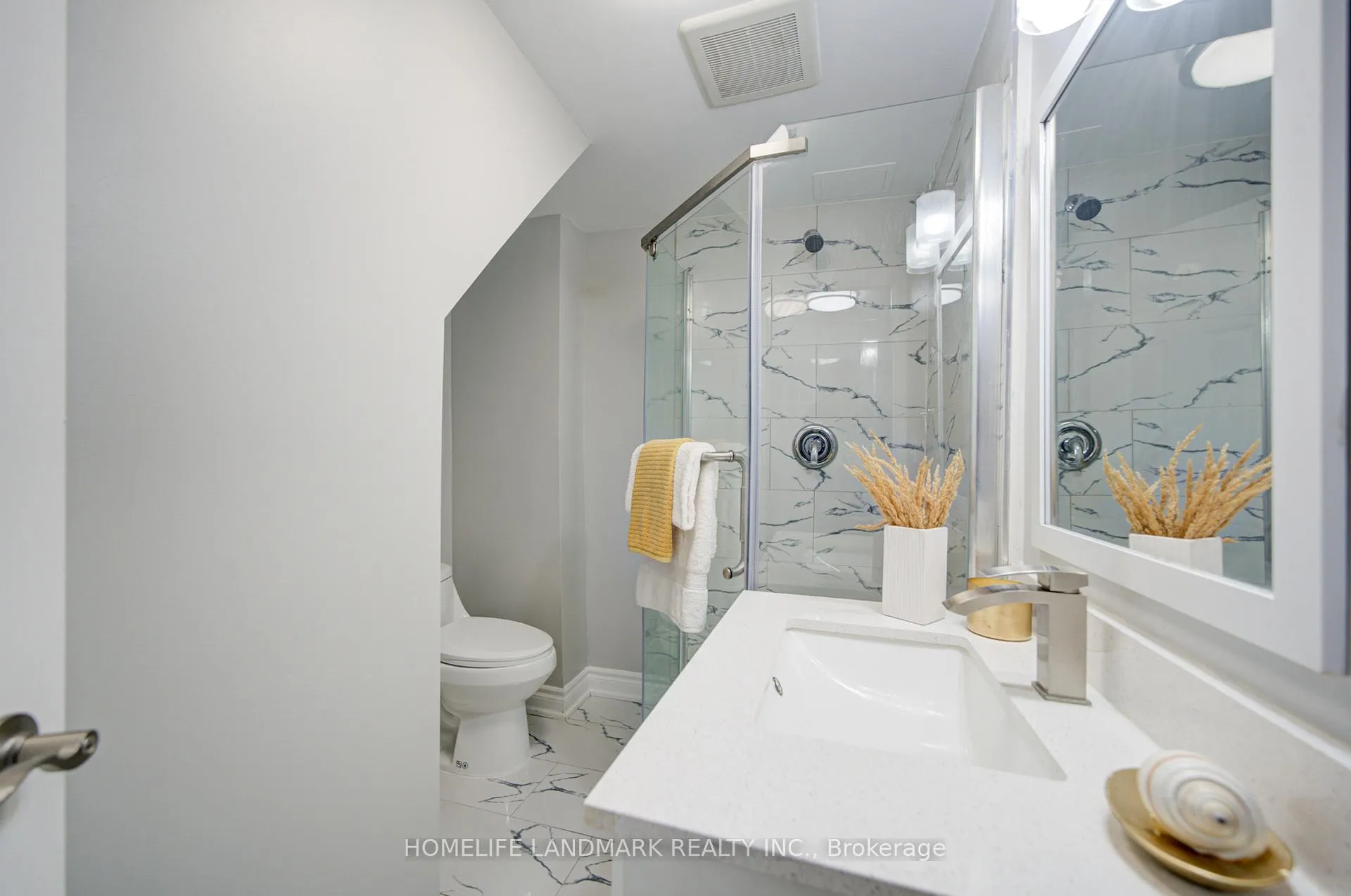 Photo 31 of 219 Cook St., Barrie, Grove East — HOMEH