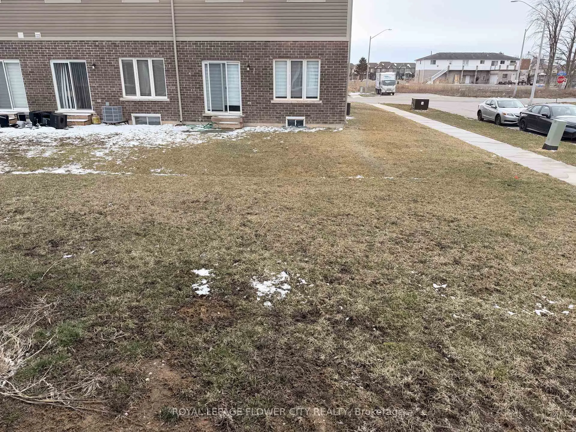 Photo 11 of 139 Sunflower Place, Welland, West Welland — HOMEH