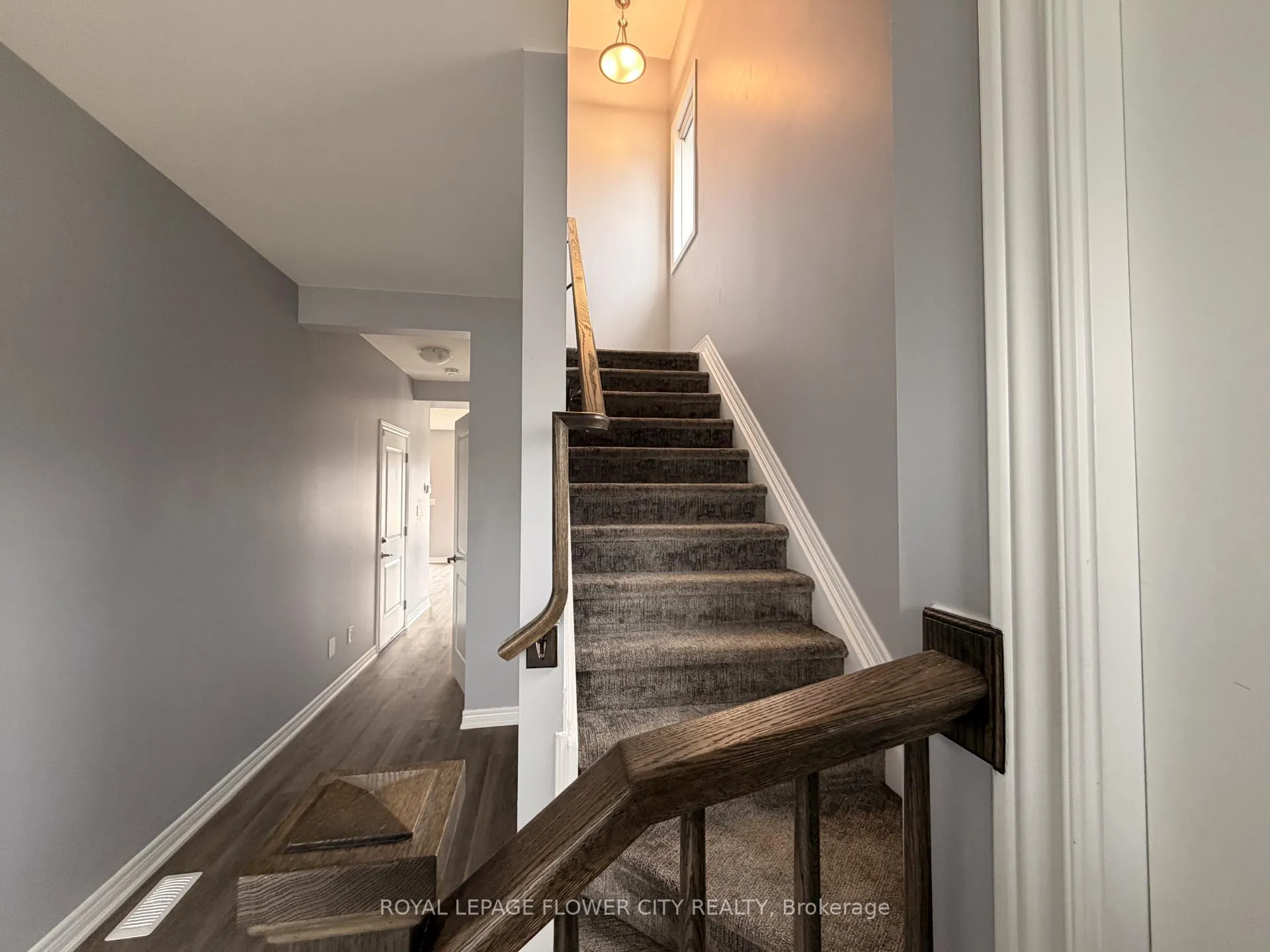 Photo 12 of 139 Sunflower Place, Welland, West Welland — HOMEH