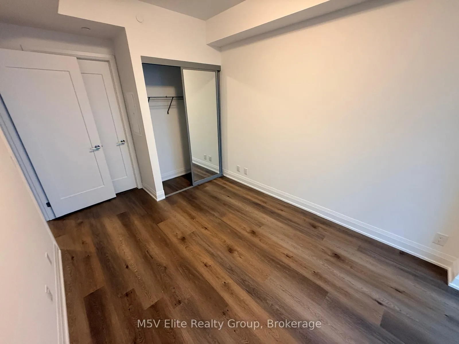 Photo 8 of Unit 2505, 65 Broadway Avenue, Toronto, Mount Pleasant West — HOMEH