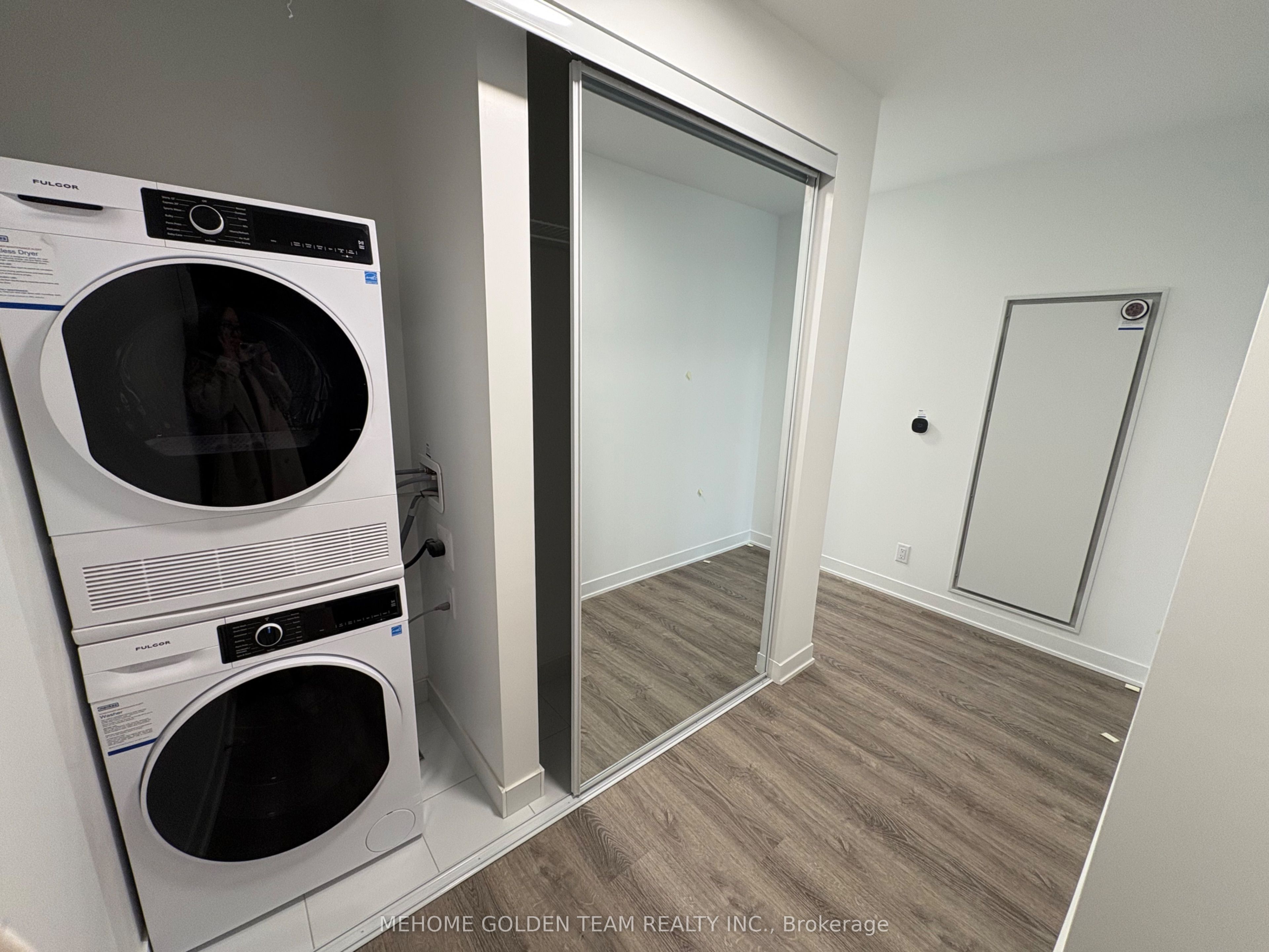 Photo 11 of Unit 3510, 180 Front Street E, Toronto, Moss Park — HOMEH