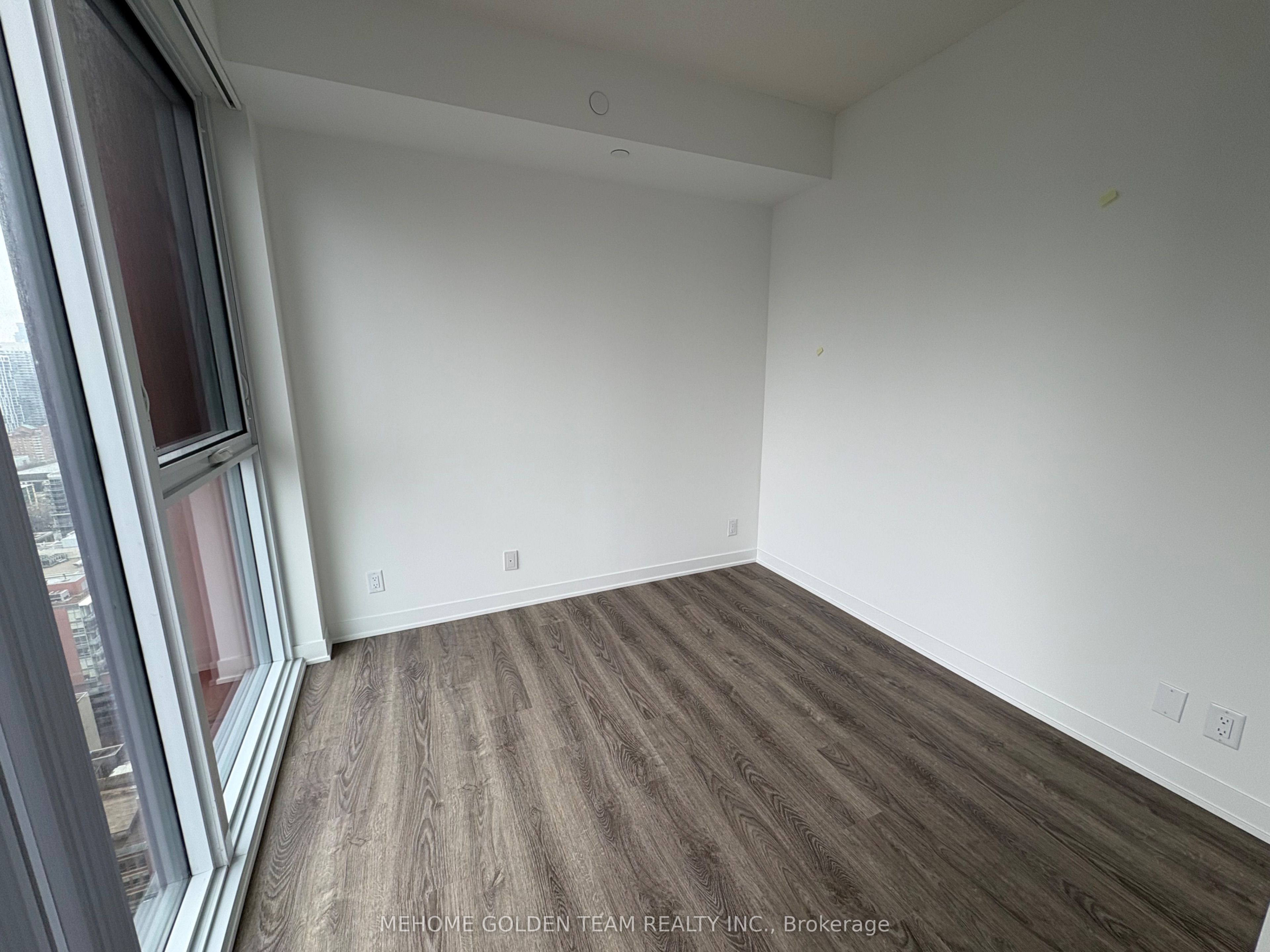 Photo 8 of Unit 3510, 180 Front Street E, Toronto, Moss Park — HOMEH