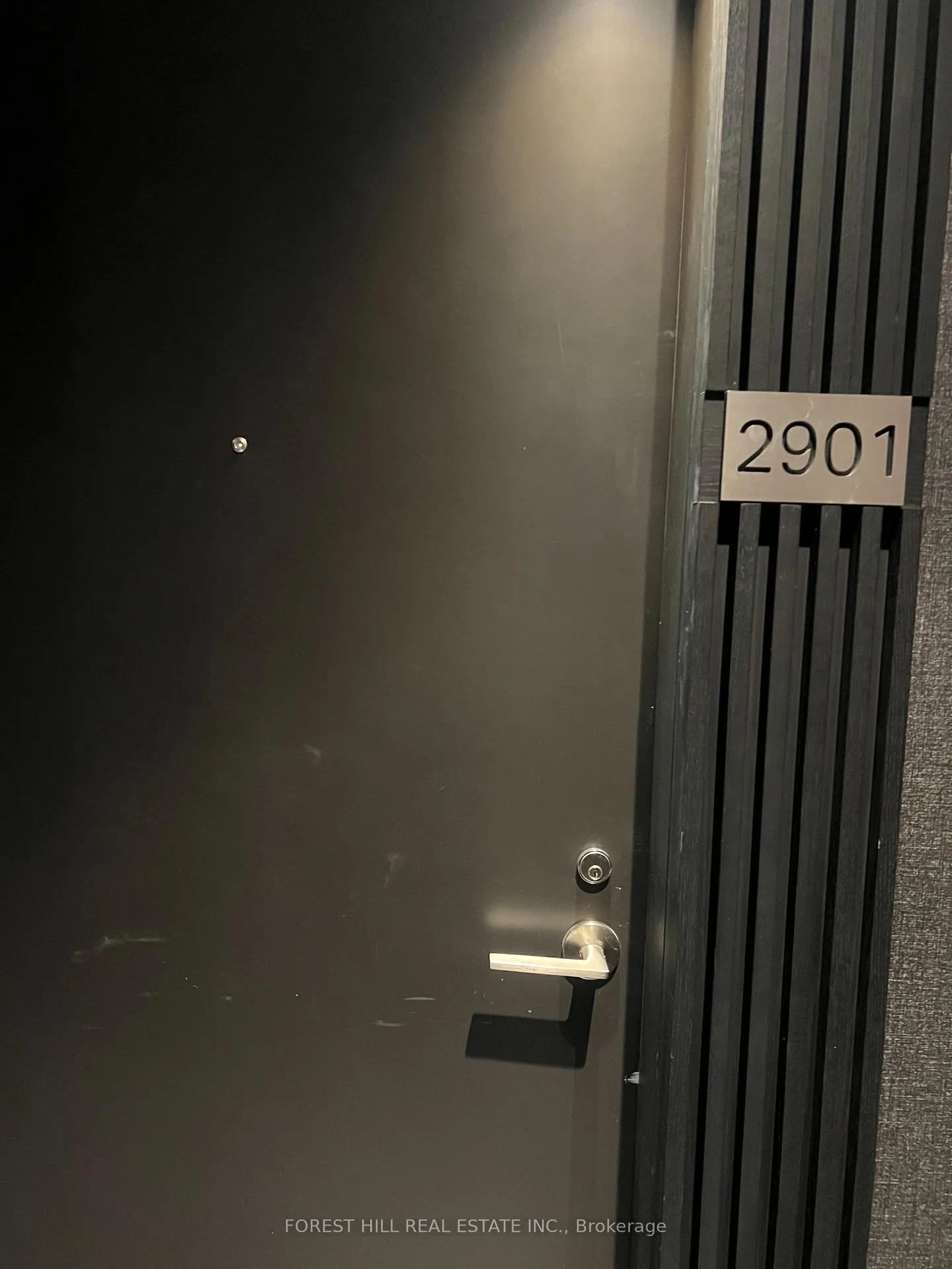 Photo 5 of Unit 2901, 110 Broadway Avenue, Toronto, Mount Pleasant West — HOMEH