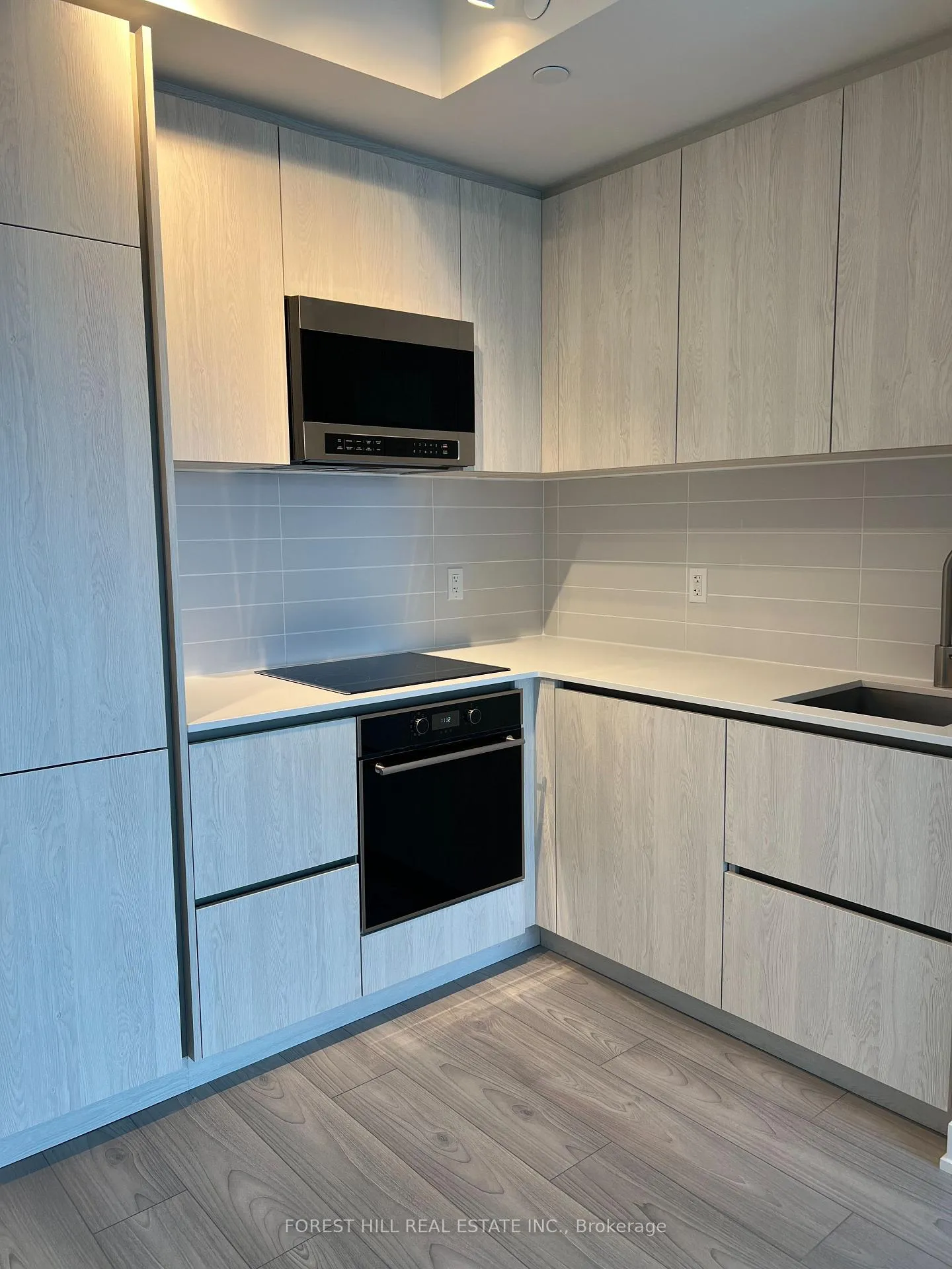 Photo 13 of Unit 2901, 110 Broadway Avenue, Toronto, Mount Pleasant West — HOMEH