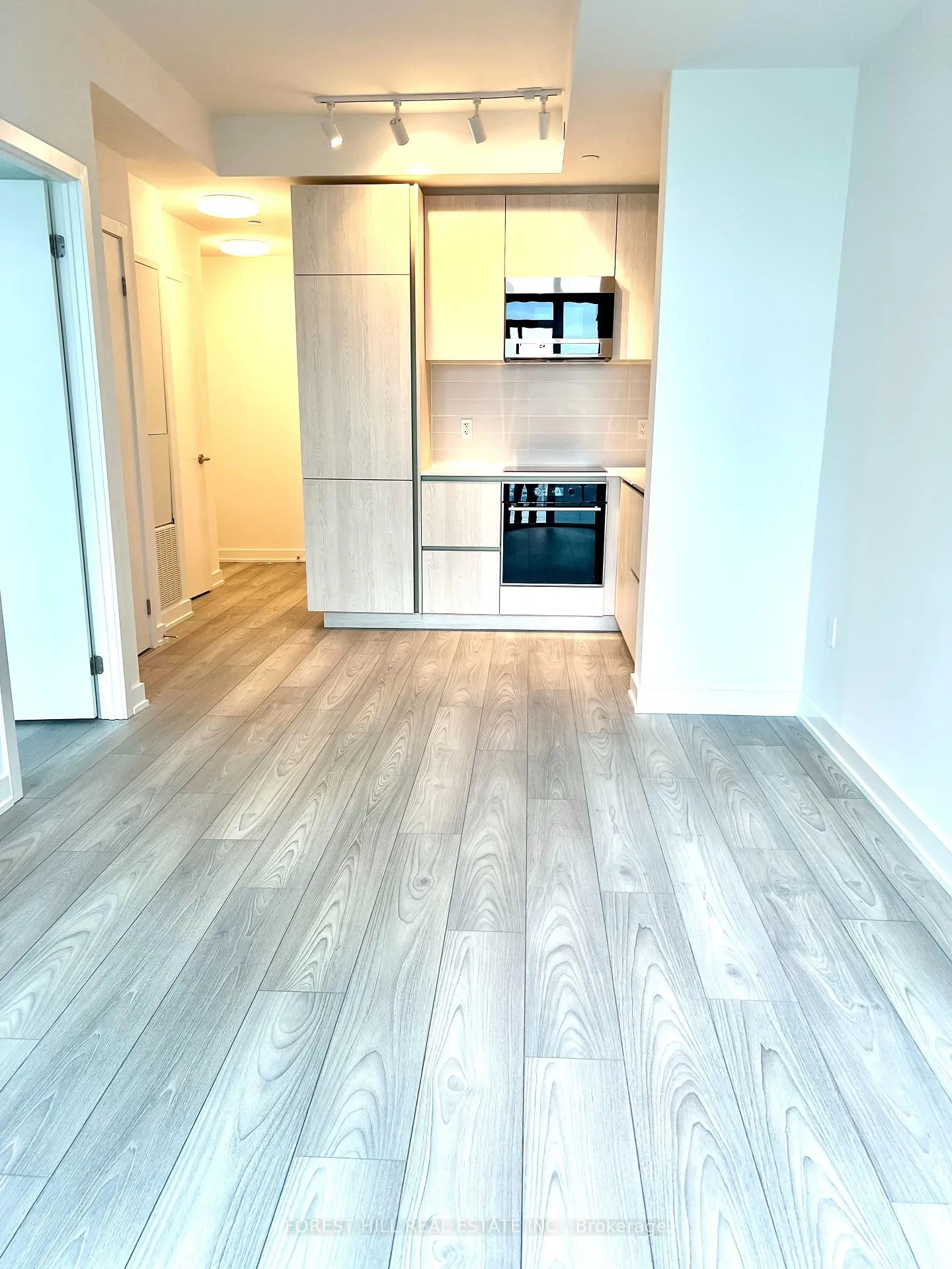 Photo 14 of Unit 2901, 110 Broadway Avenue, Toronto, Mount Pleasant West — HOMEH