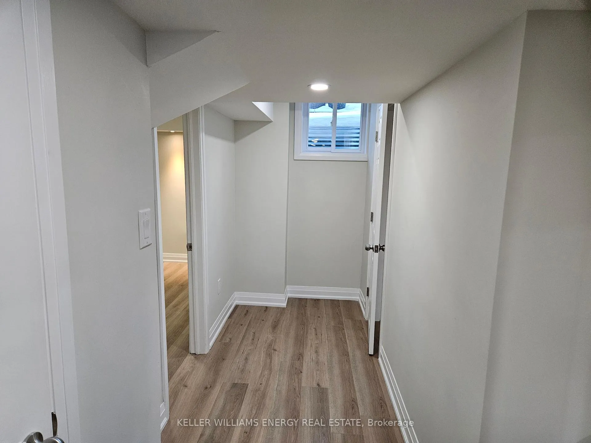 Photo 9 of 111 Rosswell Drive, Clarington, Courtice — HOMEH