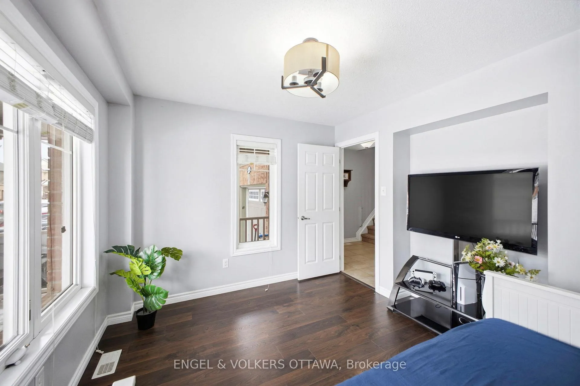 Photo 18 of 2206 Watercolours Way, Ottawa, Barrhaven - Half Moon Bay — HOMEH