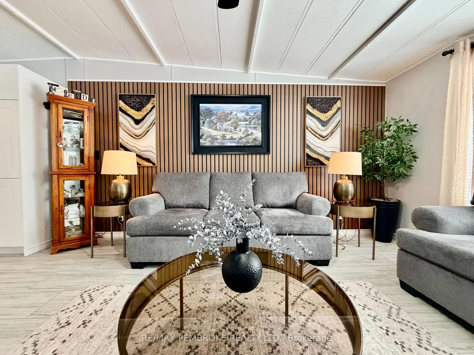 Photo 1 of 103 Pinehurst Estates, Petawawa — HOMEH
