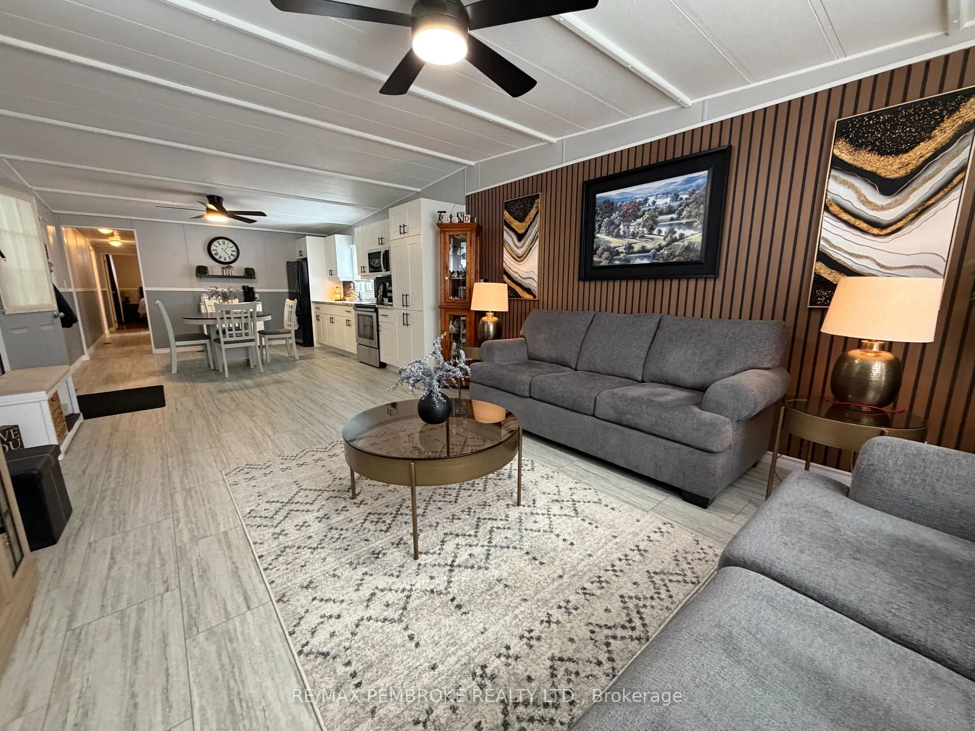 Photo 5 of 103 Pinehurst Estates, Petawawa — HOMEH