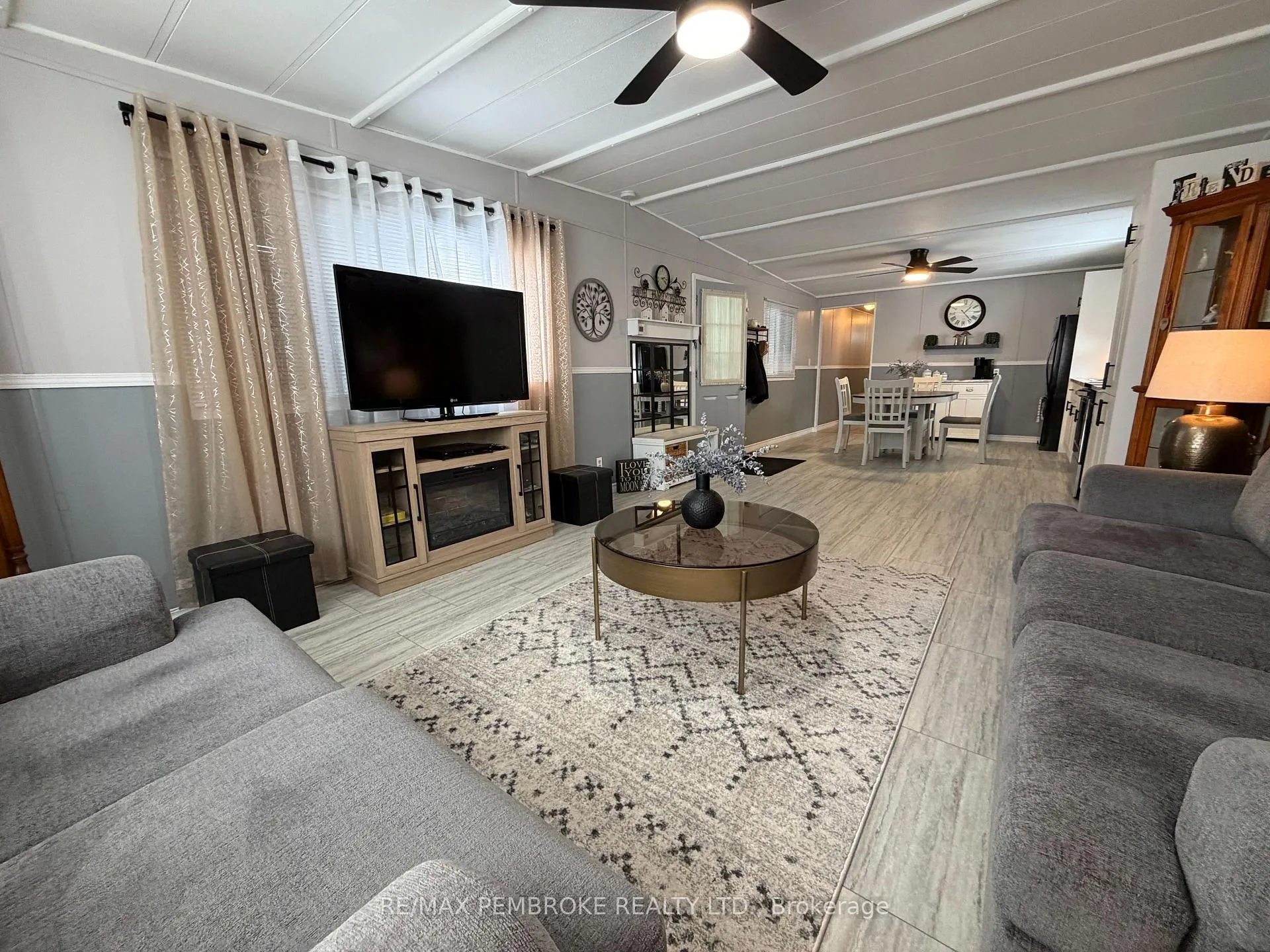 Photo 6 of 103 Pinehurst Estates, Petawawa — HOMEH