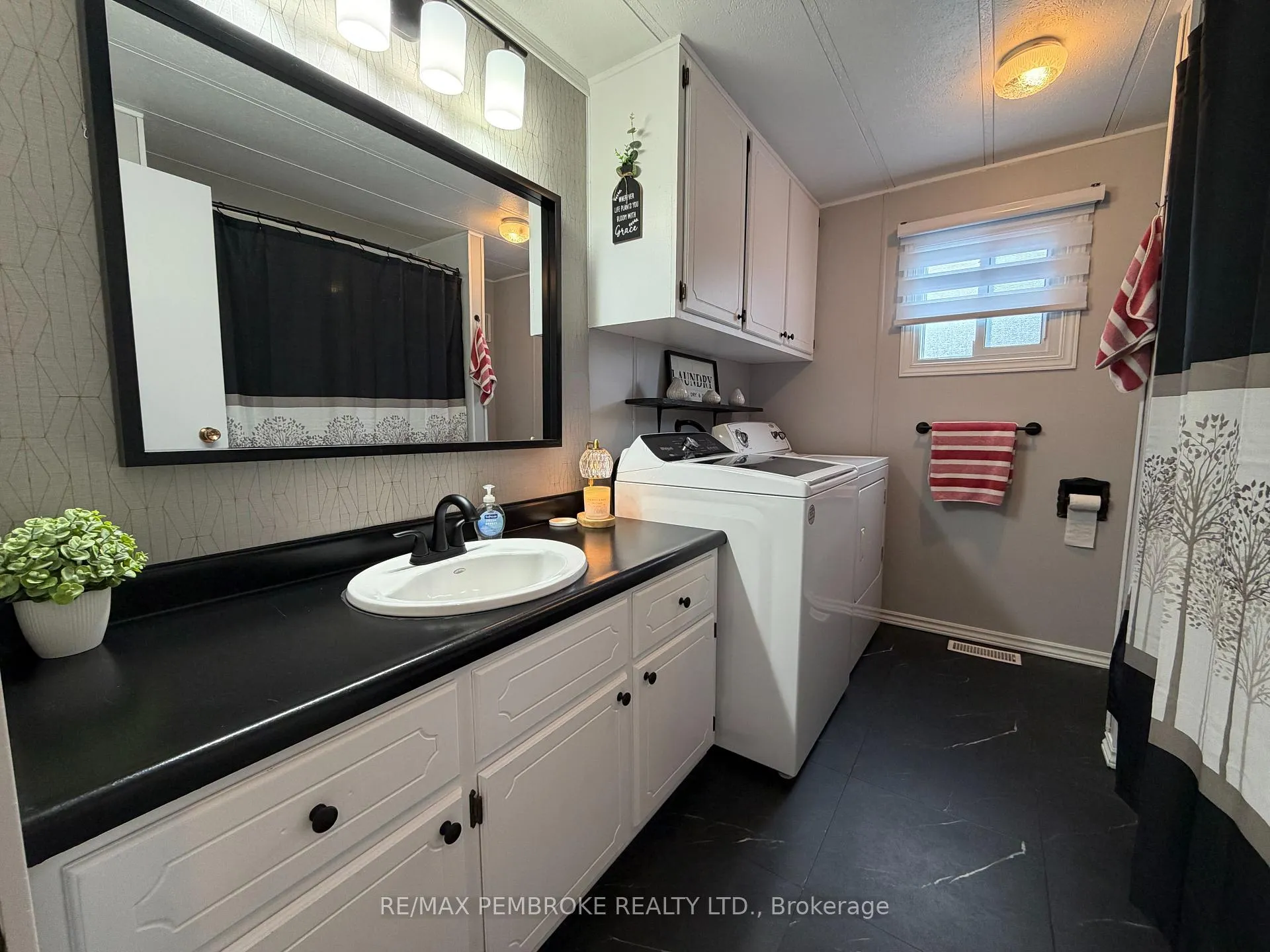 Photo 11 of 103 Pinehurst Estates, Petawawa — HOMEH