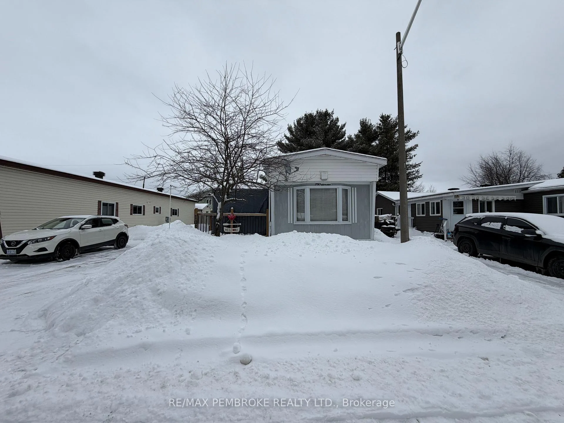 Photo 29 of 103 Pinehurst Estates, Petawawa — HOMEH