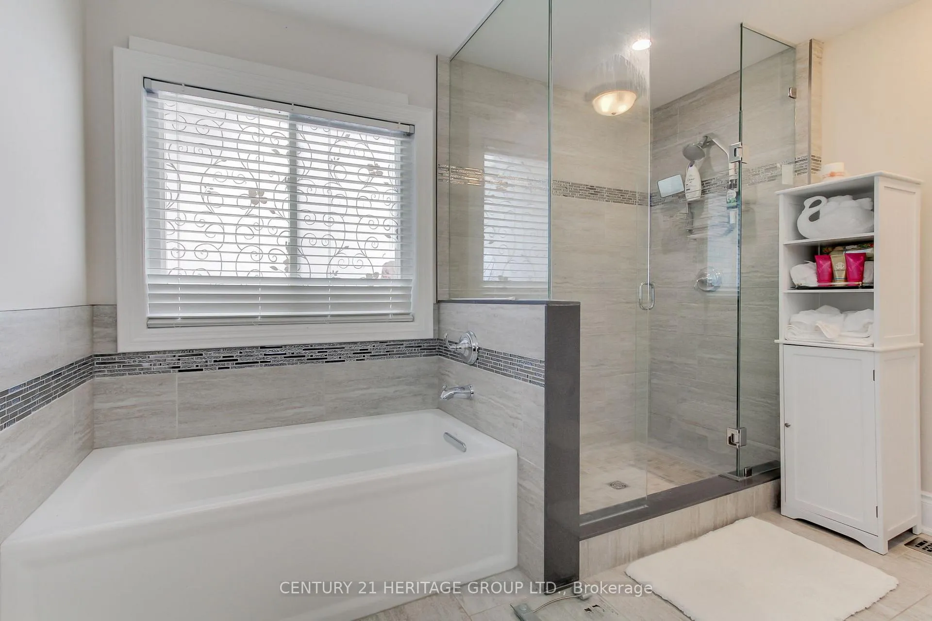 Photo 26 of 16 Tim Jacobs Drive, Georgina, Keswick South — HOMEH