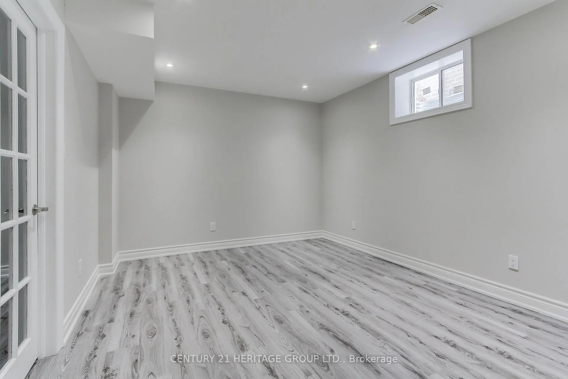 Photo 32 of 16 Tim Jacobs Drive, Georgina, Keswick South — HOMEH
