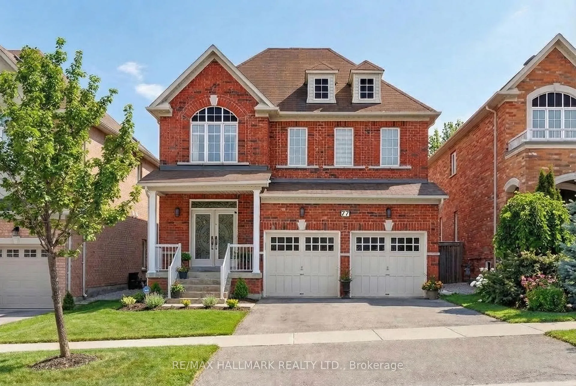 Photo 1 of 77 Maurier Boulevard, Vaughan, Patterson — HOMEH