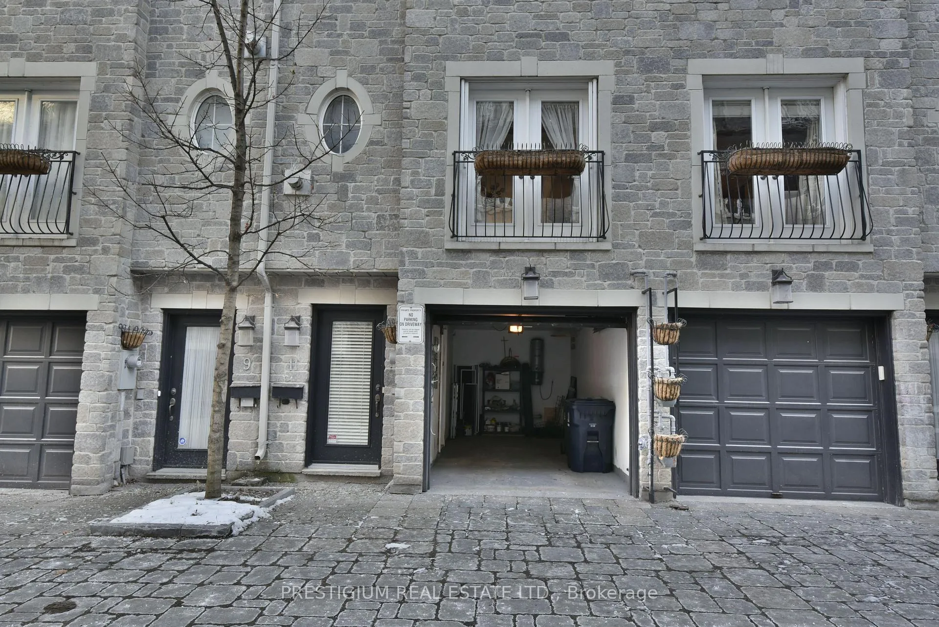 Photo 25 of 11 Annex Lane, Toronto, The Annex — HOMEH