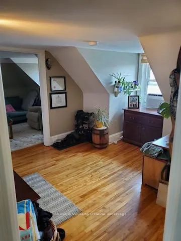 Photo 2 of Unit 3, 491 Mcleod Street, Ottawa, Ottawa Centre — HOMEH