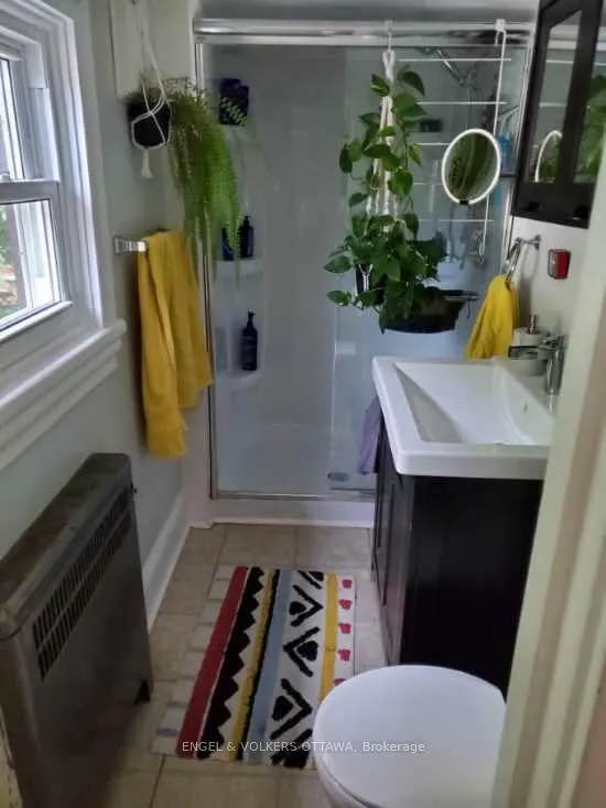 Photo 8 of Unit 3, 491 Mcleod Street, Ottawa, Ottawa Centre — HOMEH