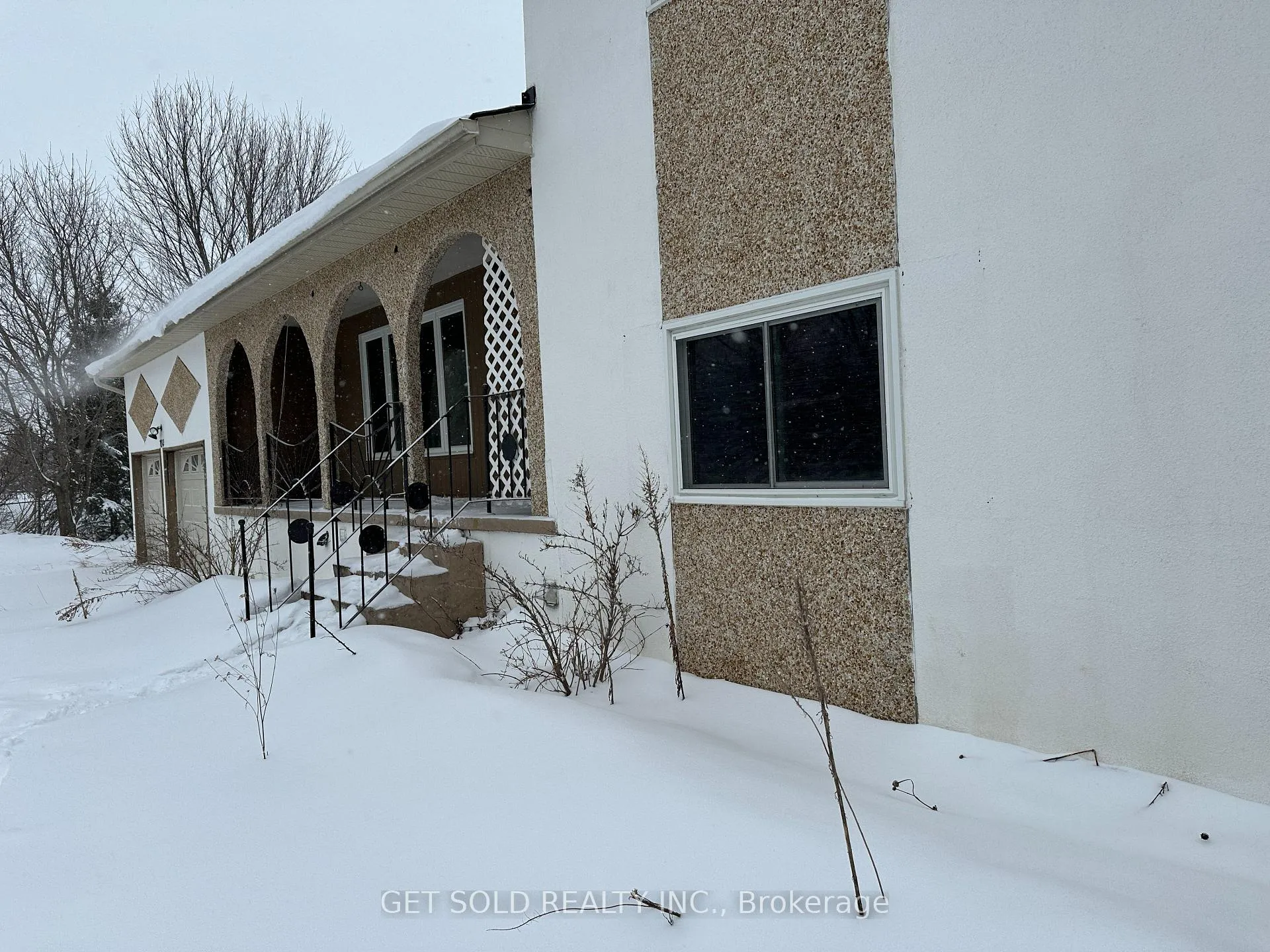 Photo 7 of 780 Essa Road E, Barrie, 400 West — HOMEH
