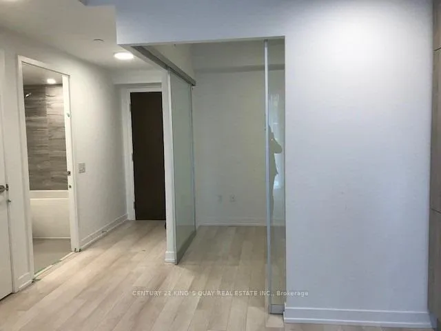 Photo 8 of Unit 602, 39 Roehampton Avenue, Toronto, Mount Pleasant West — HOMEH