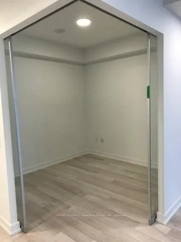 Photo 10 of Unit 602, 39 Roehampton Avenue, Toronto, Mount Pleasant West — HOMEH
