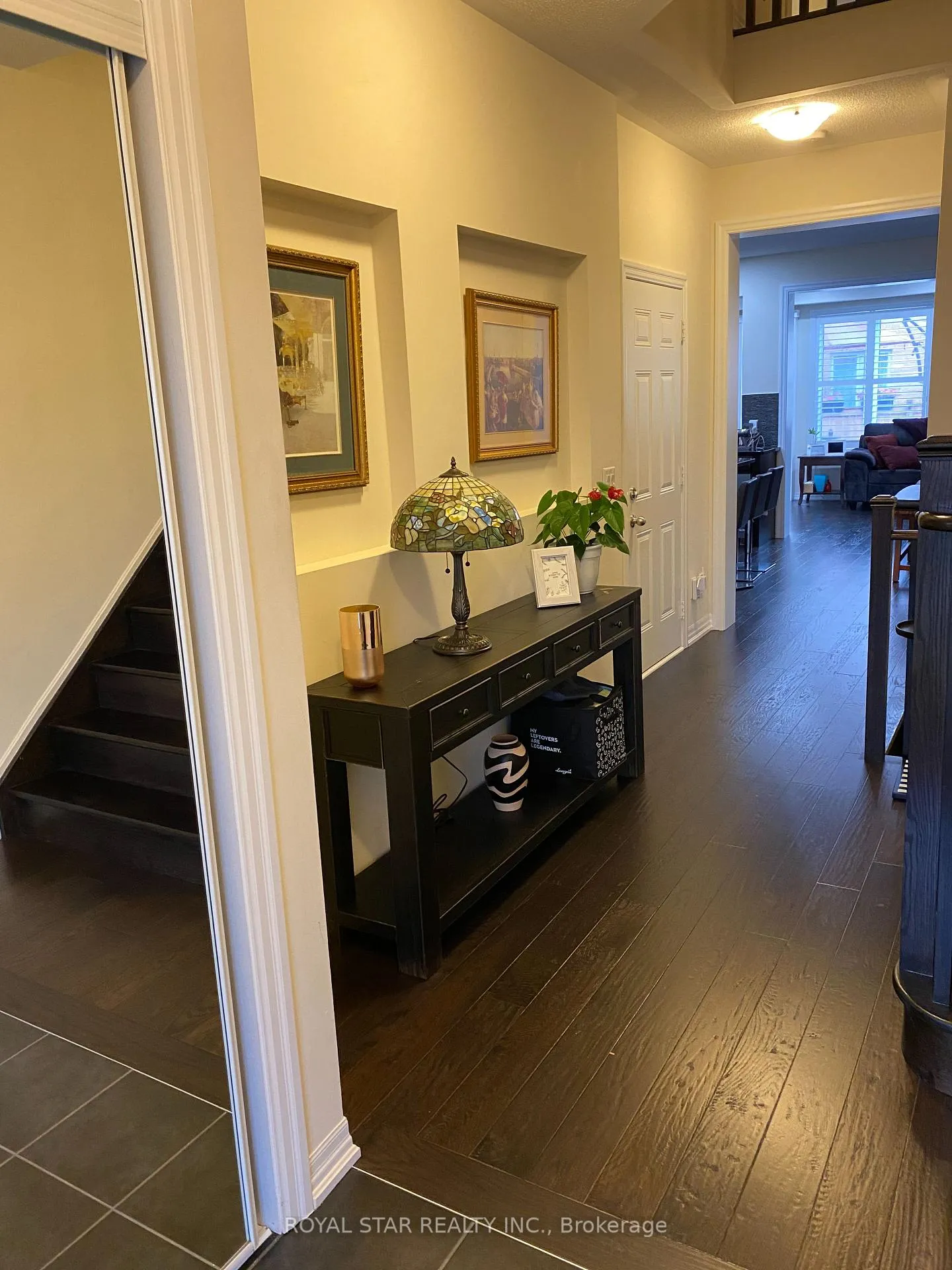 Photo 3 of 94 Hanson Crescent, Milton, Scott — HOMEH