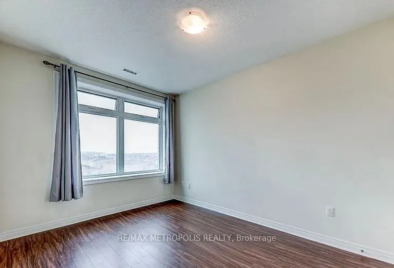 Photo 8 of Unit 512, 39 New Delhi Drive, Markham, Cedarwood — HOMEH