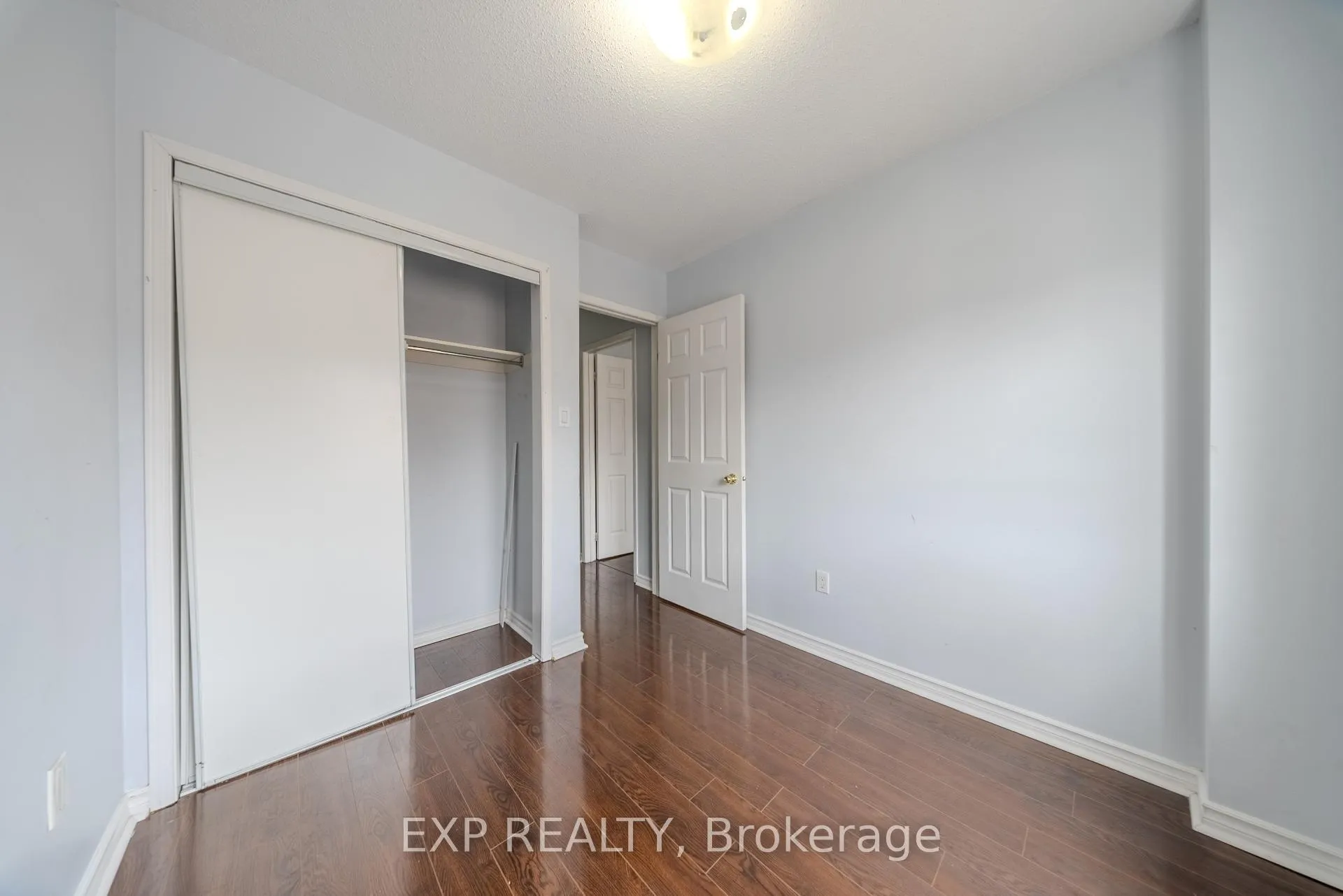 Photo 32 of 85 Bernard Avenue, Brampton, Fletcher's Creek South — HOMEH