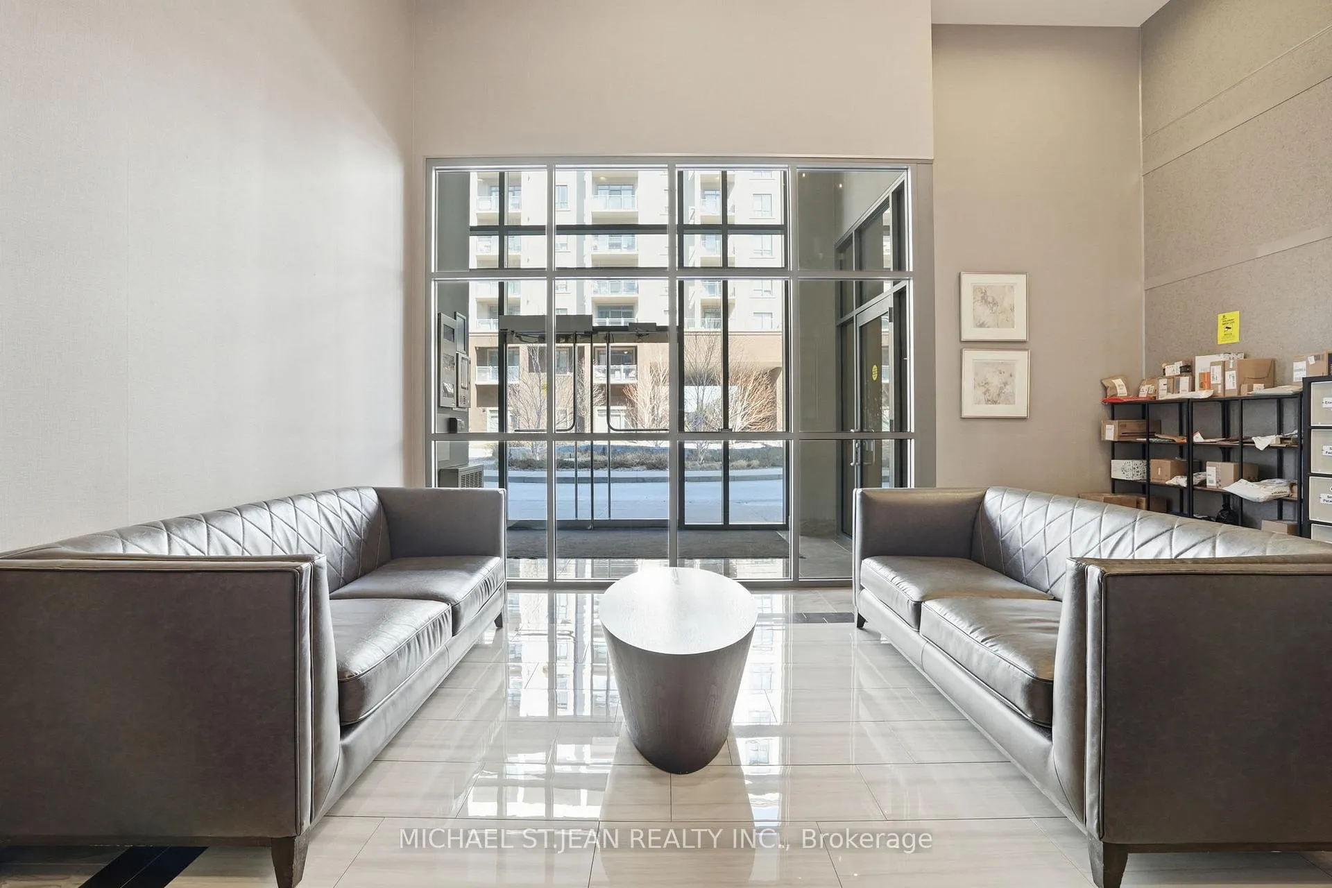 Photo 5 of Unit 720, 2490 Old Bronte Road, Oakville, Westmount — HOMEH