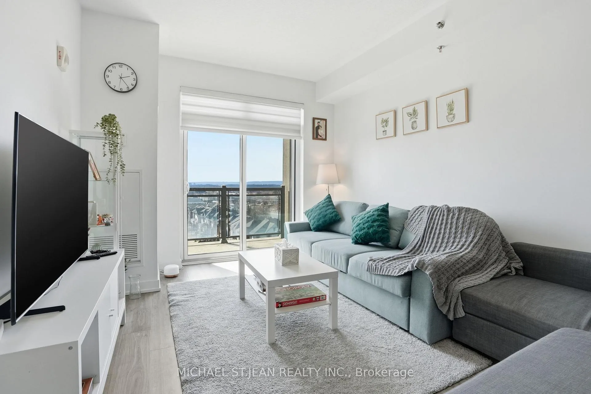Photo 12 of Unit 720, 2490 Old Bronte Road, Oakville, Westmount — HOMEH