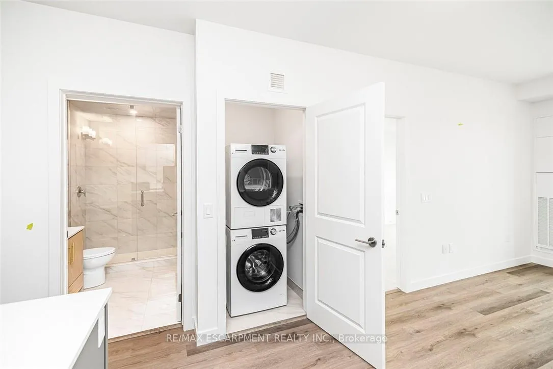 Photo 14 of Unit 214, 461 Green Road, Hamilton, Lakeshore — HOMEH