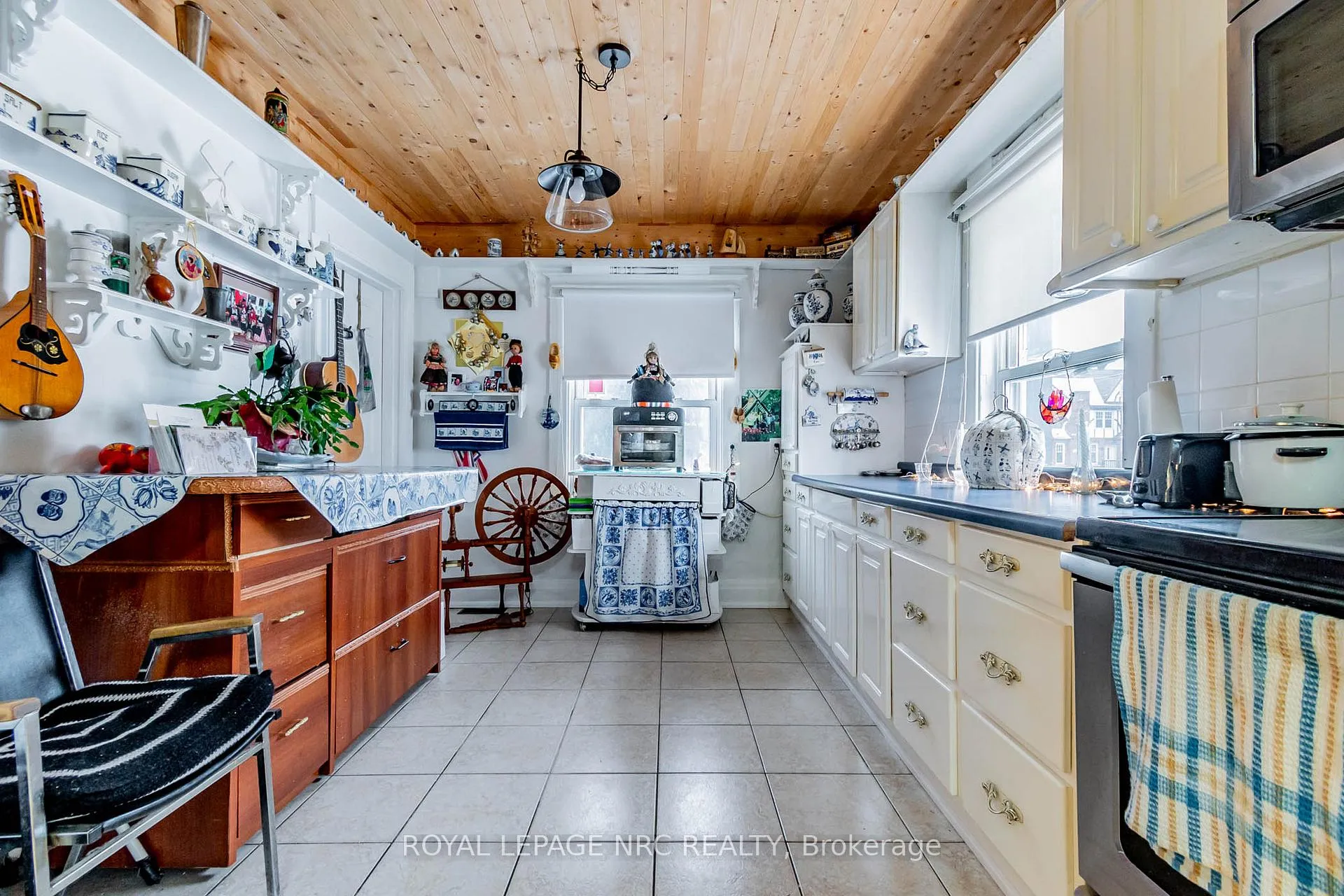 Photo 27 of 6490 Thorold Stone Road, Niagara Falls, Morrison — HOMEH