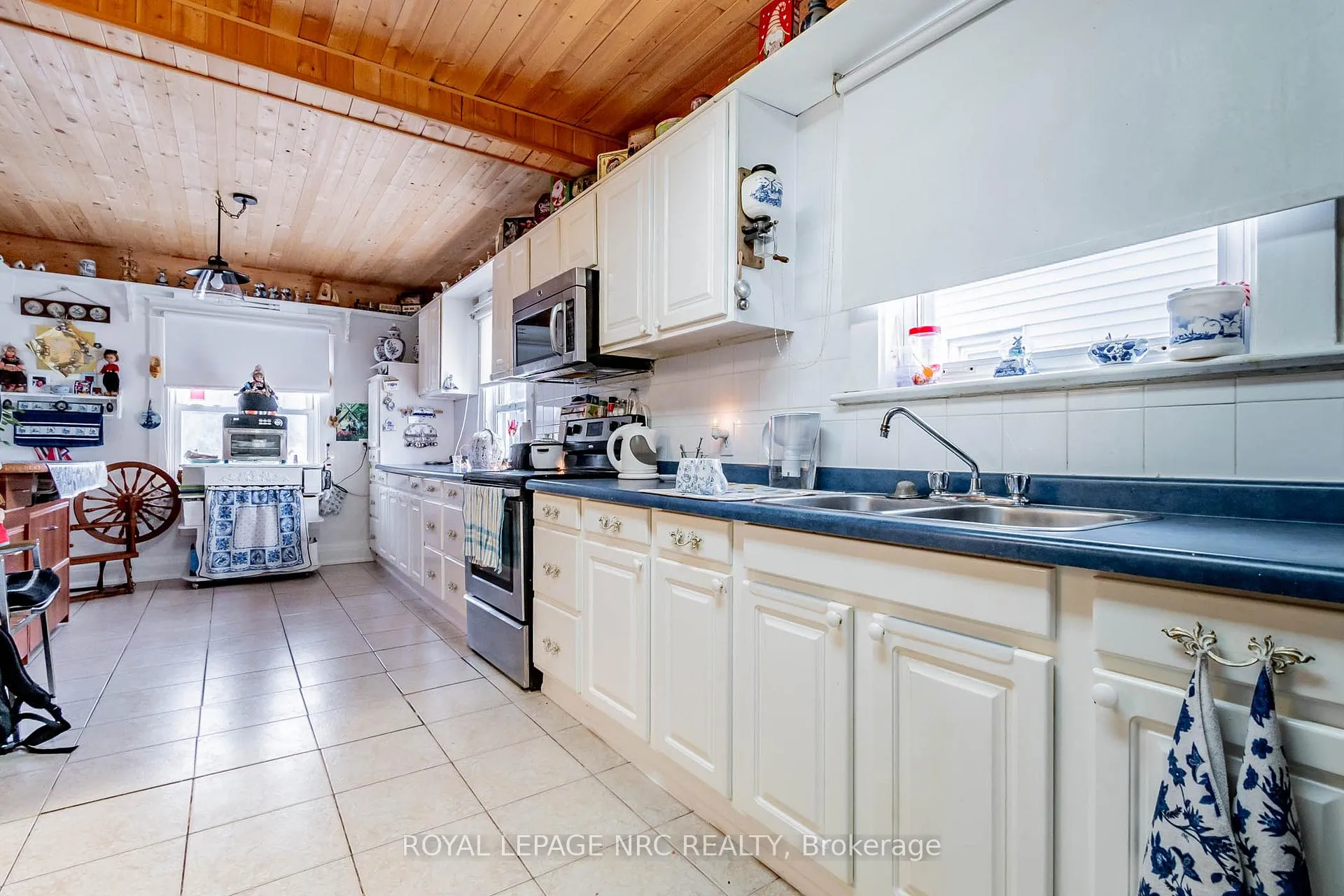 Photo 28 of 6490 Thorold Stone Road, Niagara Falls, Morrison — HOMEH