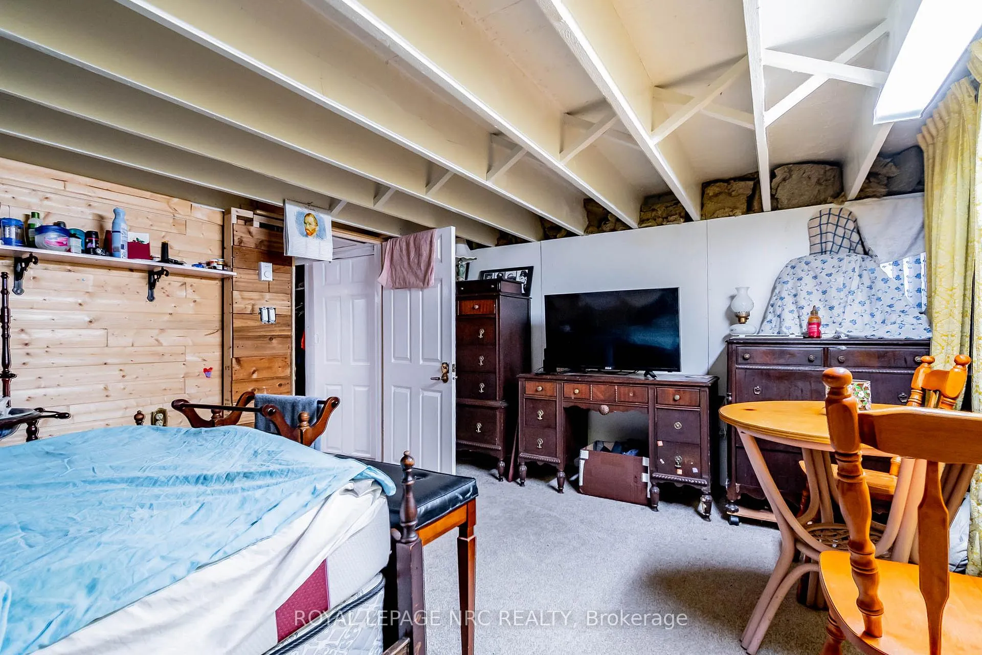 Photo 36 of 6490 Thorold Stone Road, Niagara Falls, Morrison — HOMEH