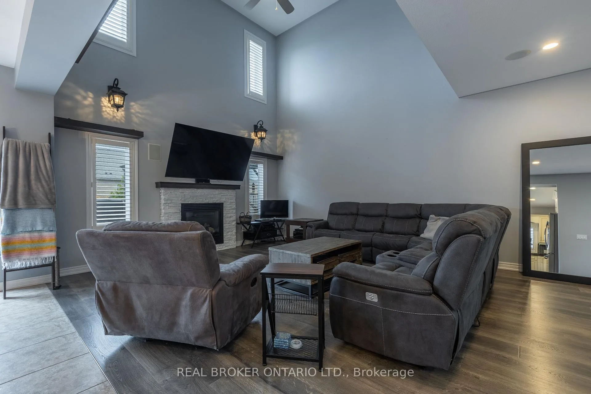 Photo 10 of 50 Gaiser Road, Welland, Coyle Creek — HOMEH