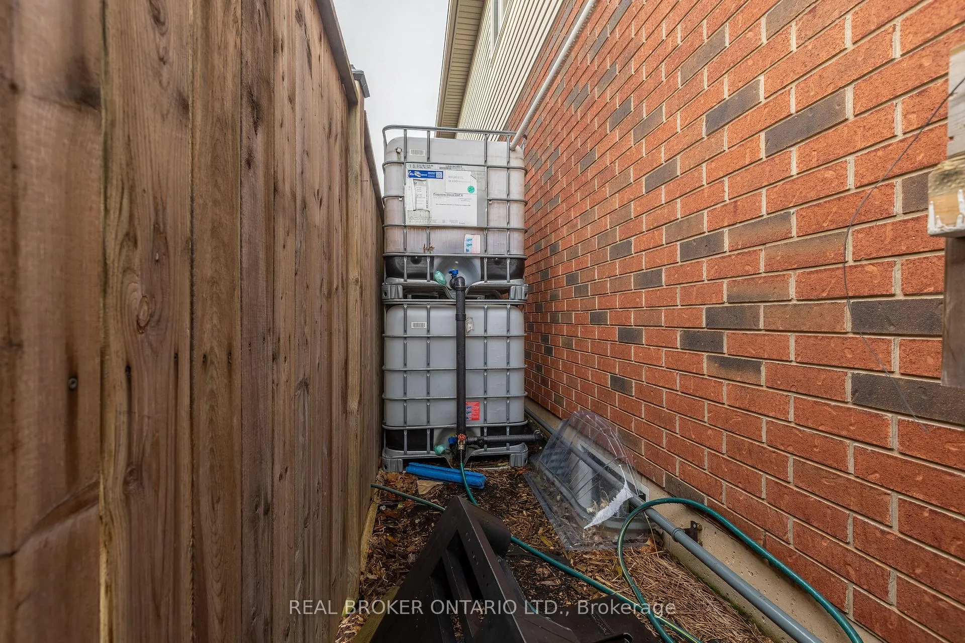 Photo 46 of 50 Gaiser Road, Welland, Coyle Creek — HOMEH