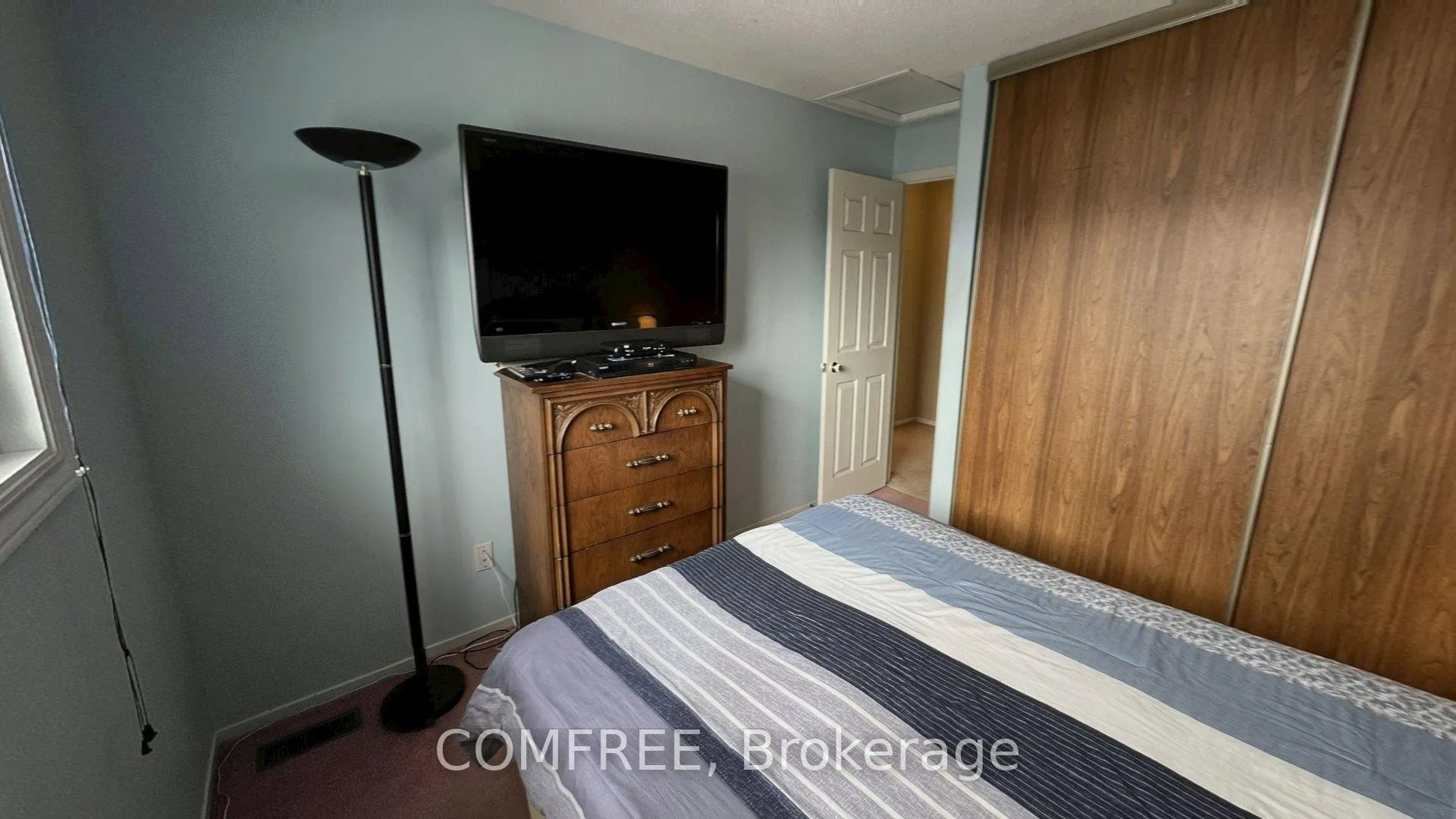 Photo 18 of 56 Fieldgate Drive, Ottawa, Barrhaven - Knollsbrook — HOMEH