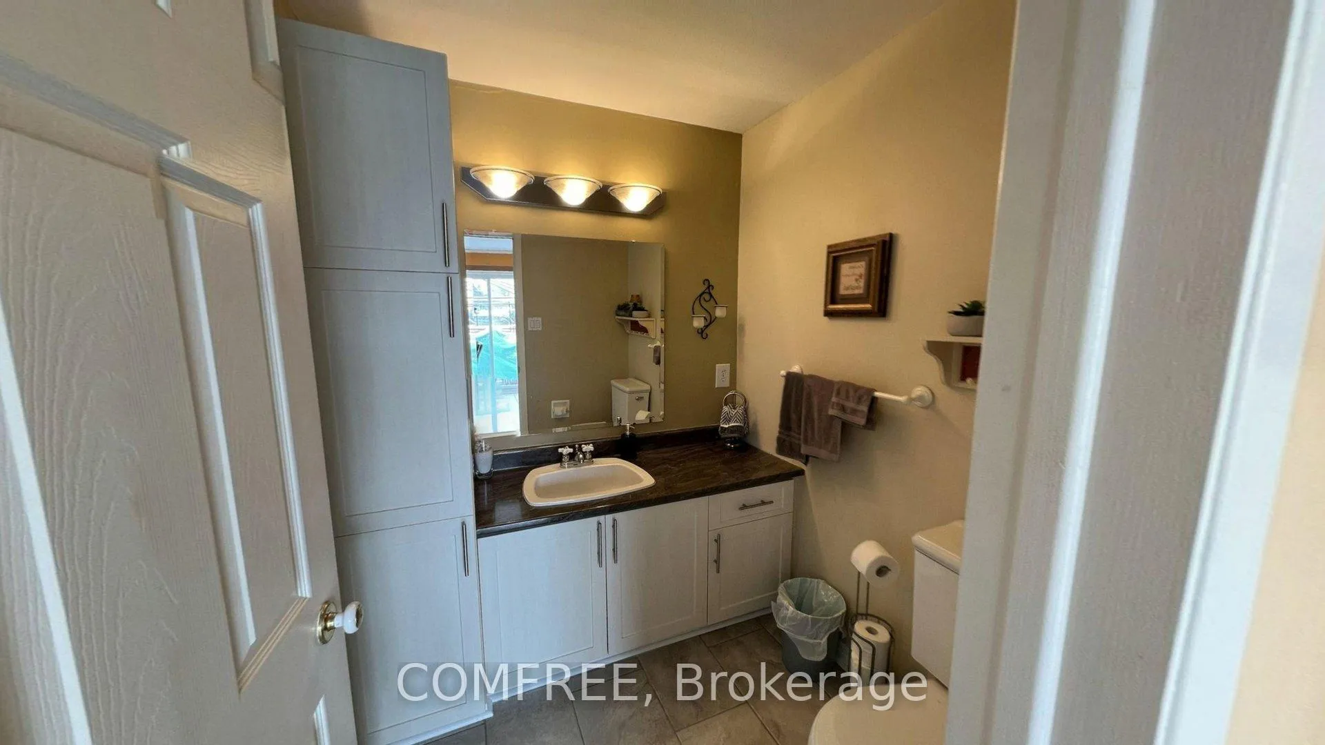 Photo 12 of 56 Fieldgate Drive, Ottawa, Barrhaven - Knollsbrook — HOMEH