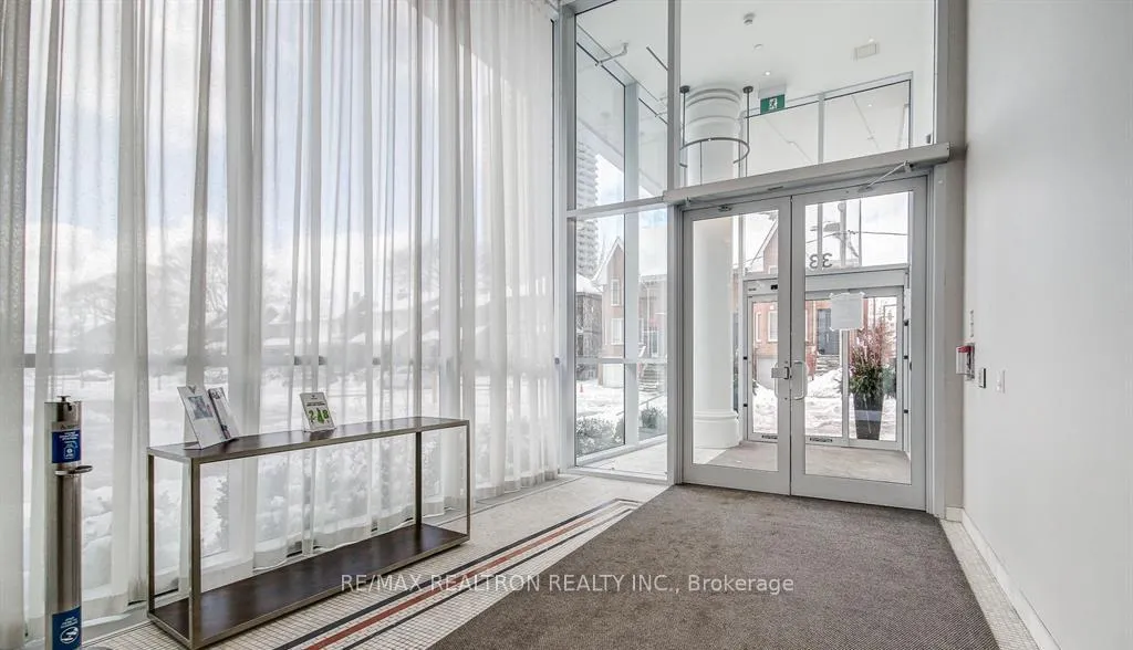 Photo 3 of Unit 3103, 33 Helendale Avenue, Toronto, Yonge-Eglinton — HOMEH