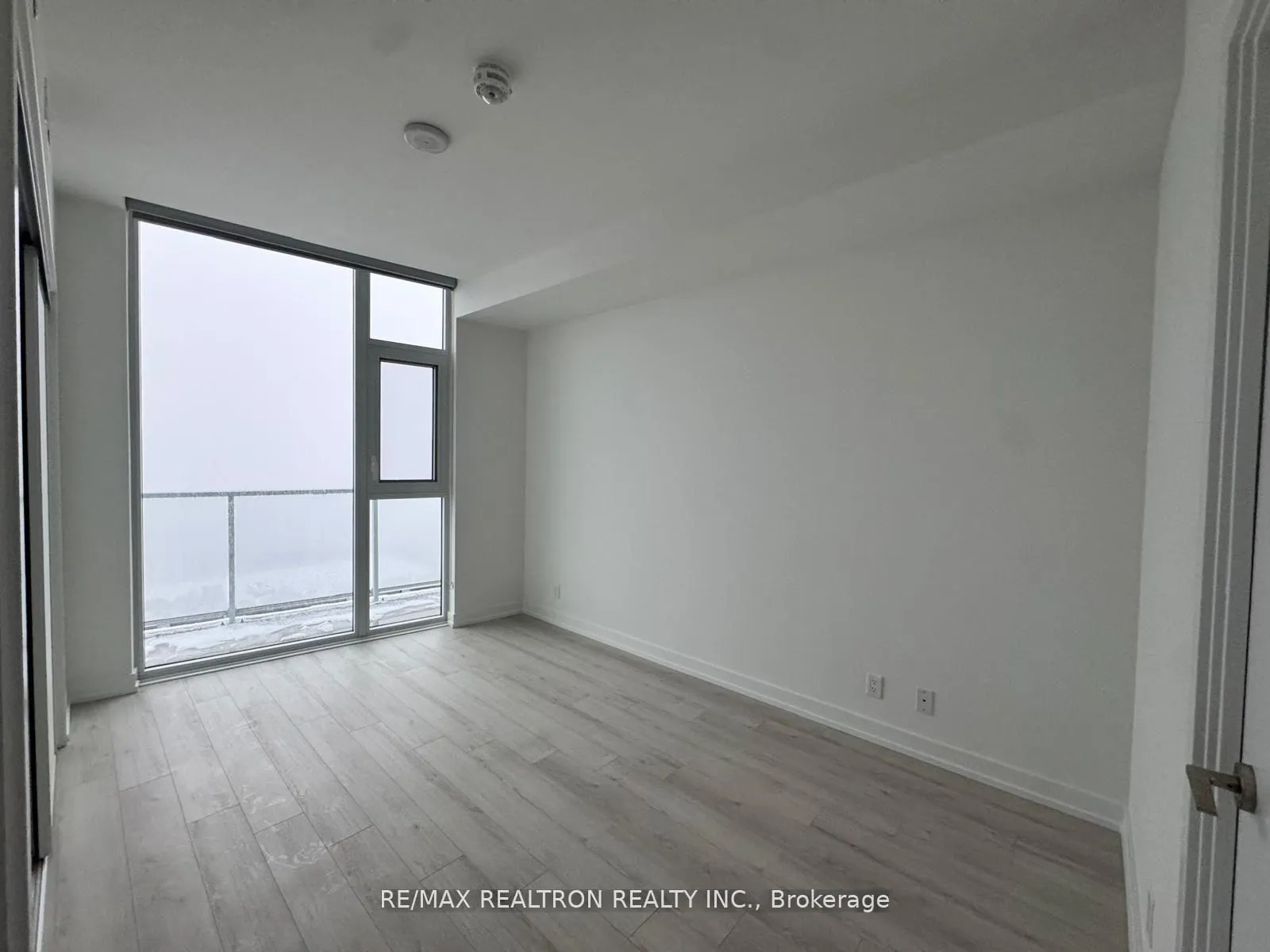Photo 14 of Unit 3103, 33 Helendale Avenue, Toronto, Yonge-Eglinton — HOMEH