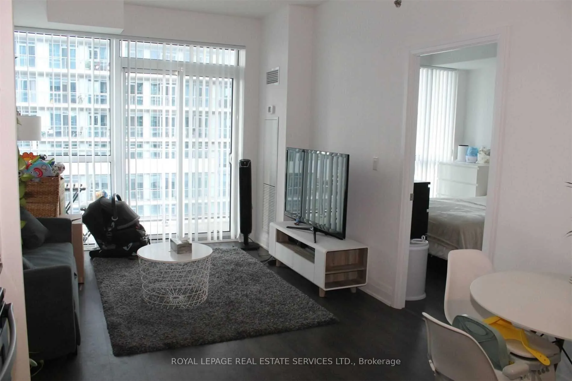 Photo 2 of Unit 1513, 55 Speers Road, Oakville, Central — HOMEH