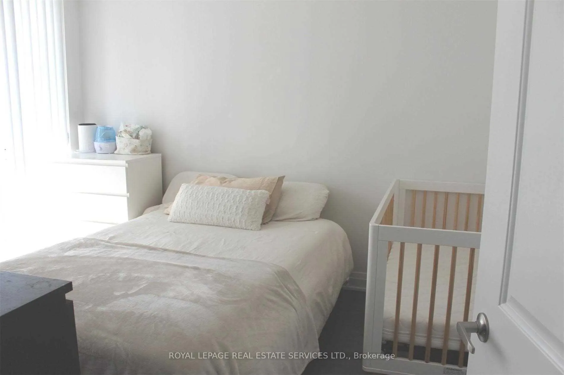Photo 6 of Unit 1513, 55 Speers Road, Oakville, Central — HOMEH