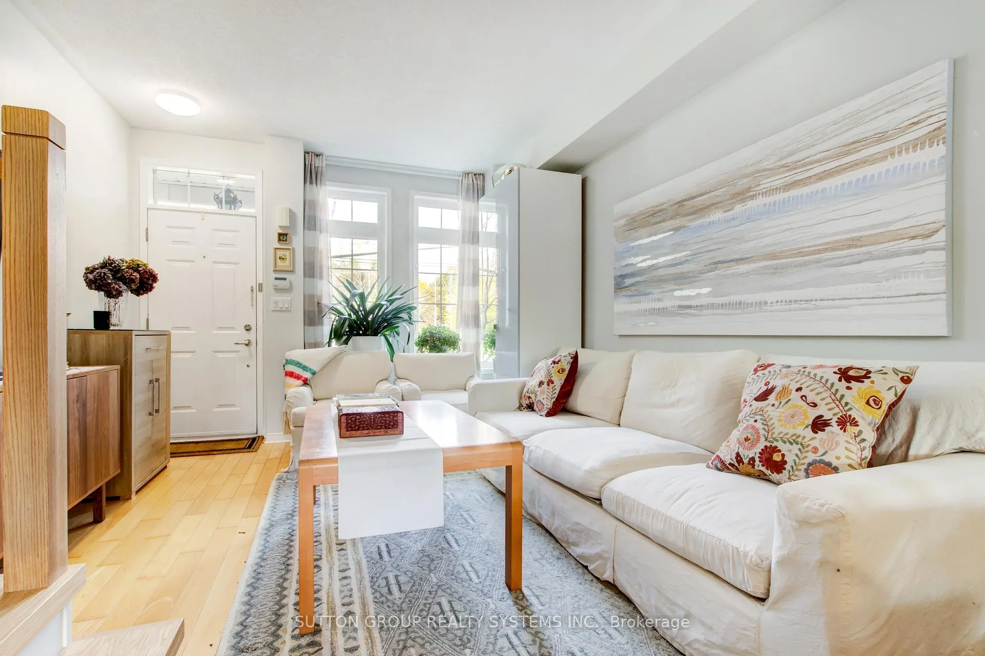 Photo 9 of Unit 85, 119B The Queensway, Toronto, High Park-Swansea — HOMEH
