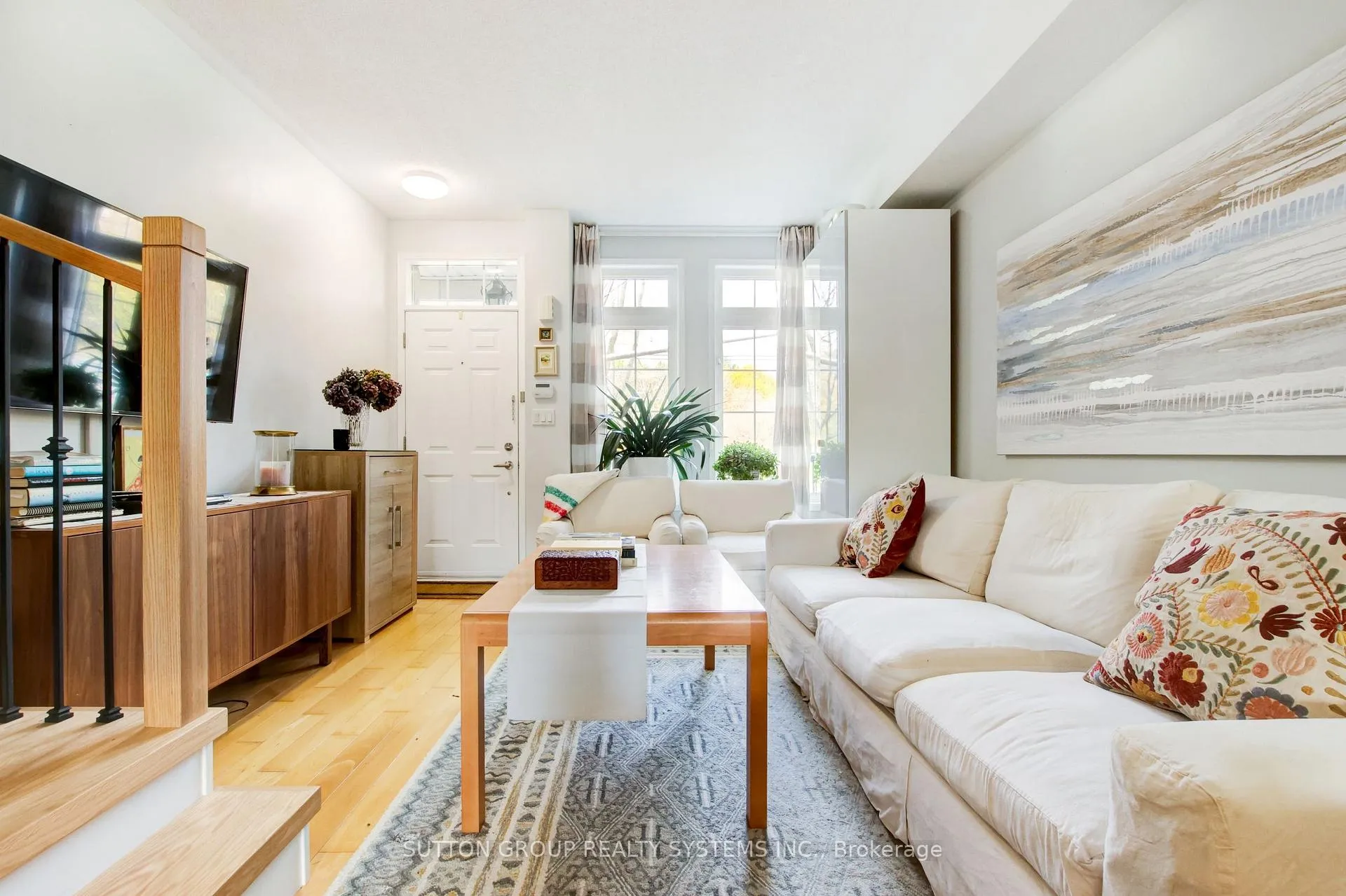 Photo 12 of Unit 85, 119B The Queensway, Toronto, High Park-Swansea — HOMEH