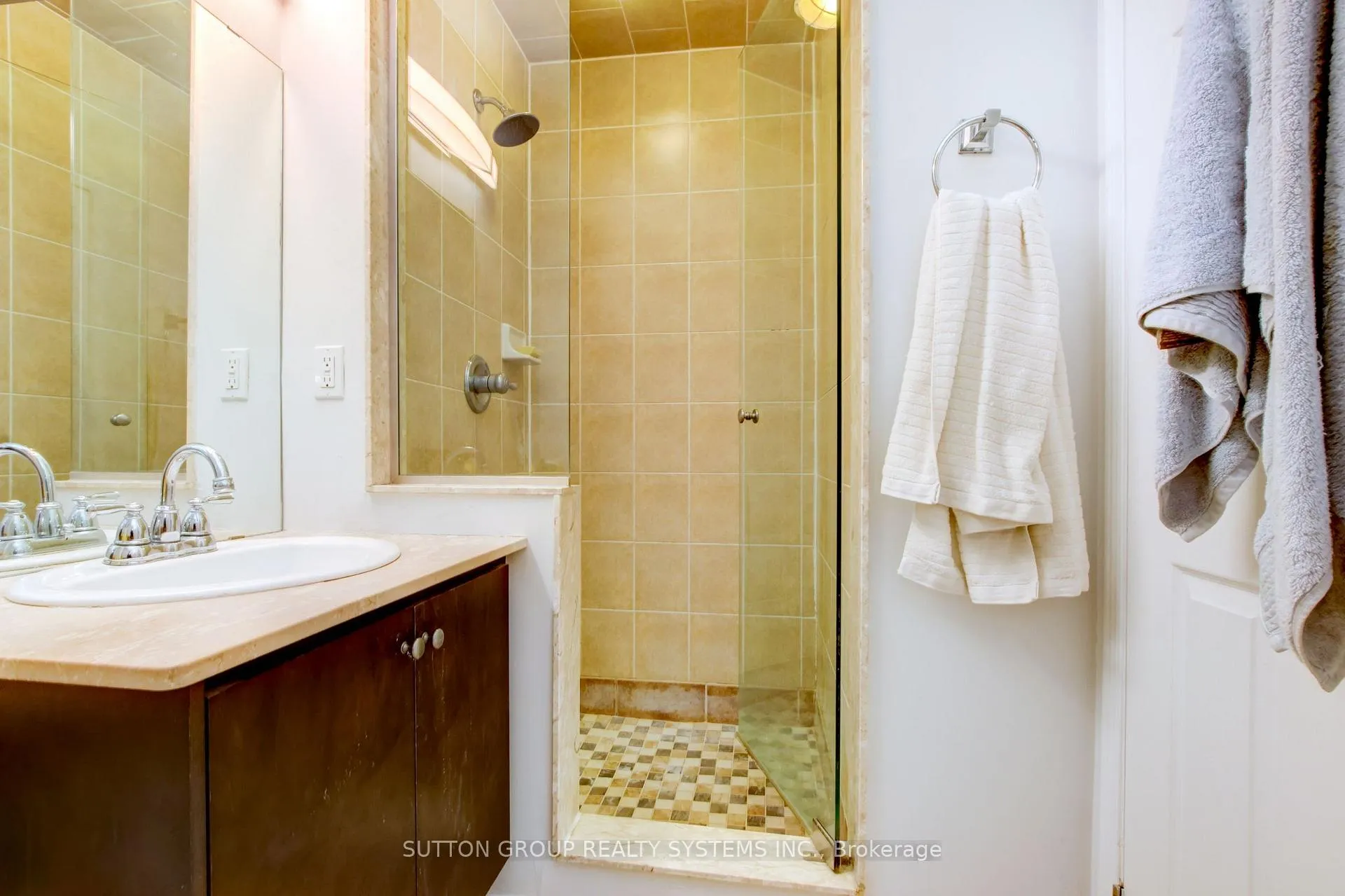 Photo 46 of Unit 85, 119B The Queensway, Toronto, High Park-Swansea — HOMEH