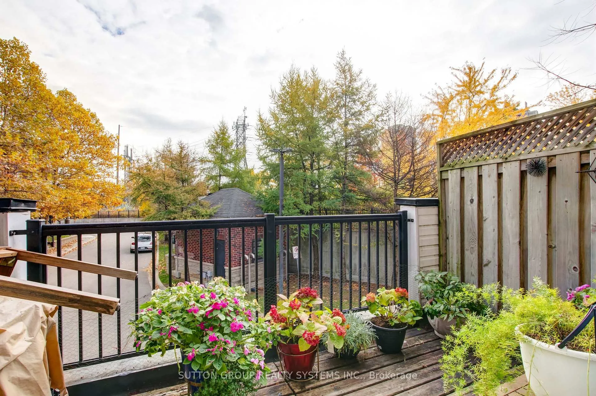 Photo 48 of Unit 85, 119B The Queensway, Toronto, High Park-Swansea — HOMEH